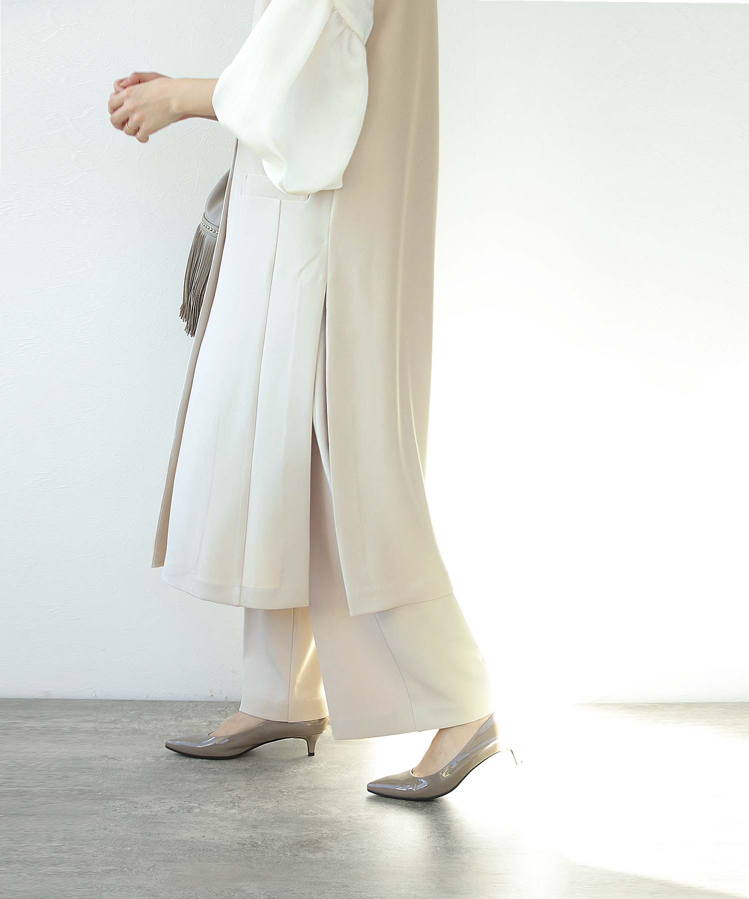 ノーカラーロングジレ | AND ON JIONE STORE（アンドオン）ジオン商事