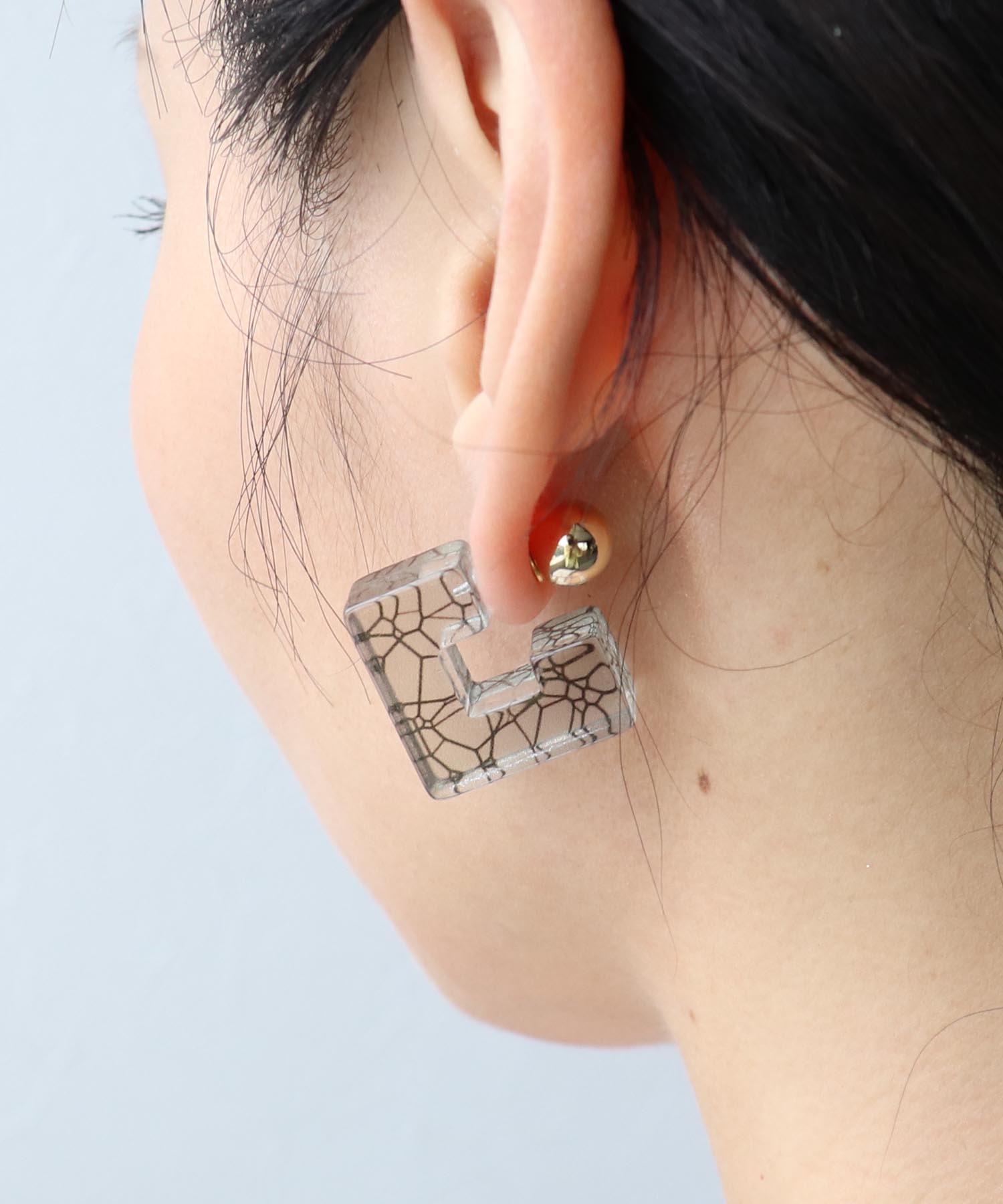 クリアブロックスクエアピアス | AND ON JIONE STORE（アンドオン