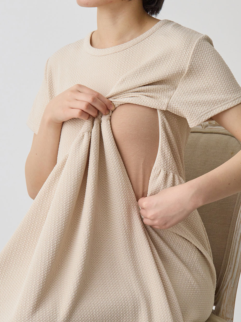 リップル半袖ワンピース マタニティ・授乳服【出産後も長く使える