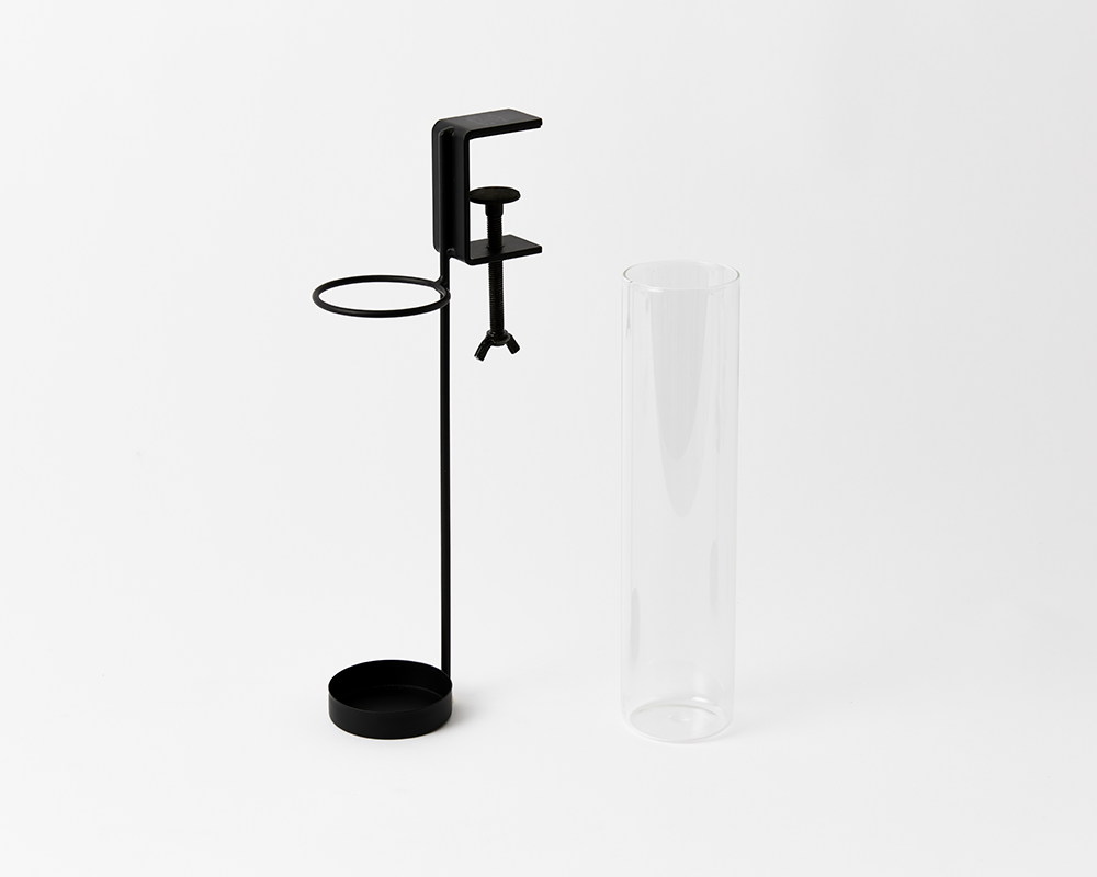 枝を気軽に楽しめる専用ベース「EDA VASE」 | 青山フラワーマーケット