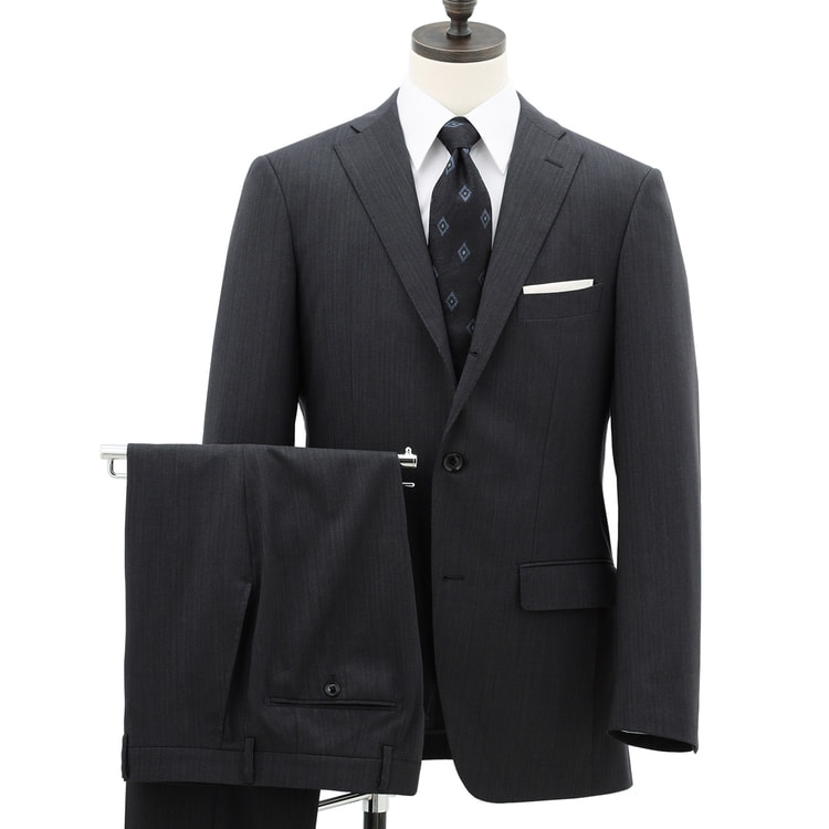 ロイヤルウール＆マイクロファイバー段返り3つボタンスーツ