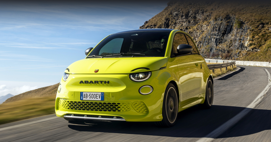 アバルトのアクセサリー｜ABARTH（アバルト）