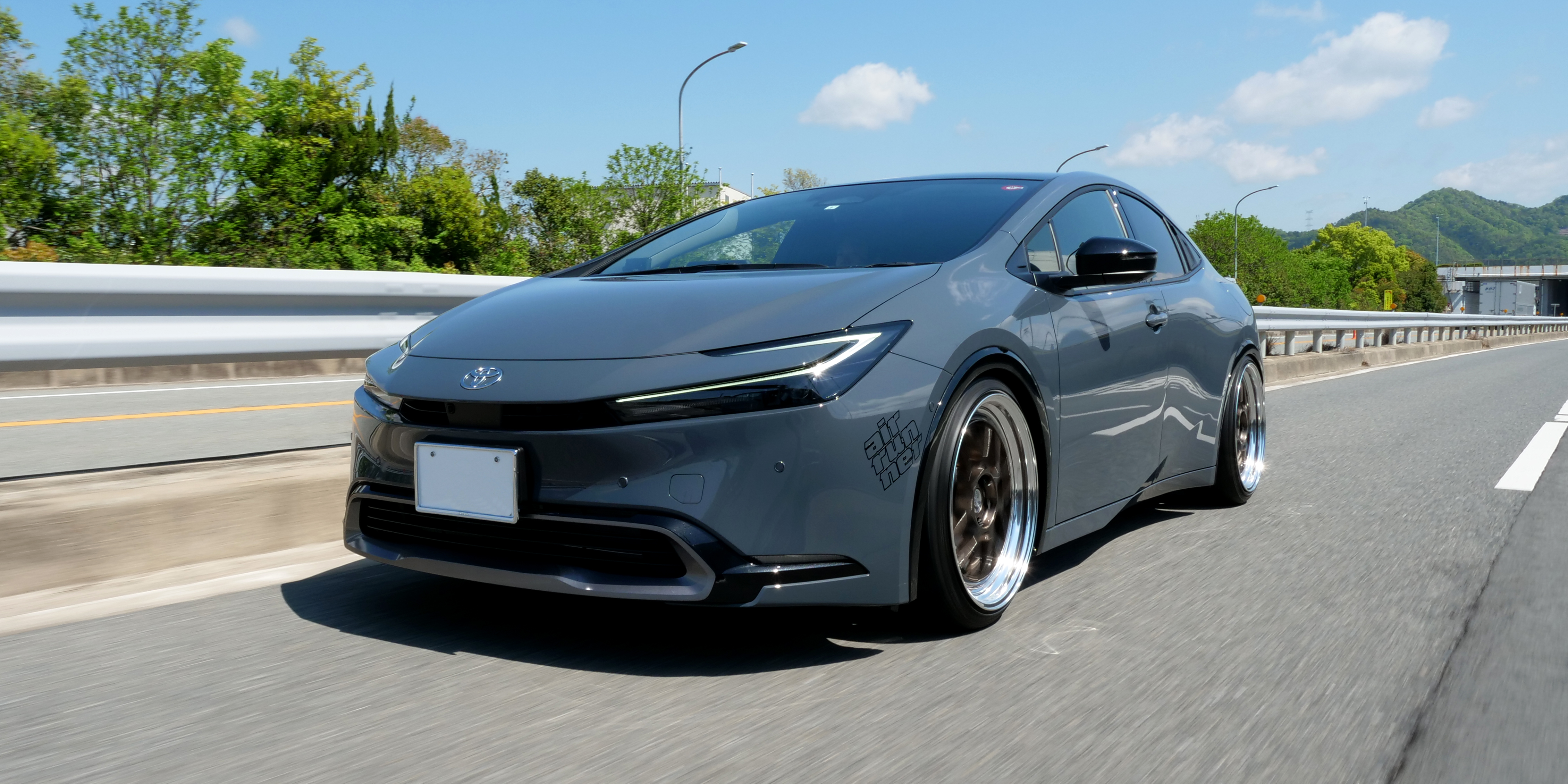 23- PRIUS | ACC inc エアサスシステム/ギアサス/フラップエアロ