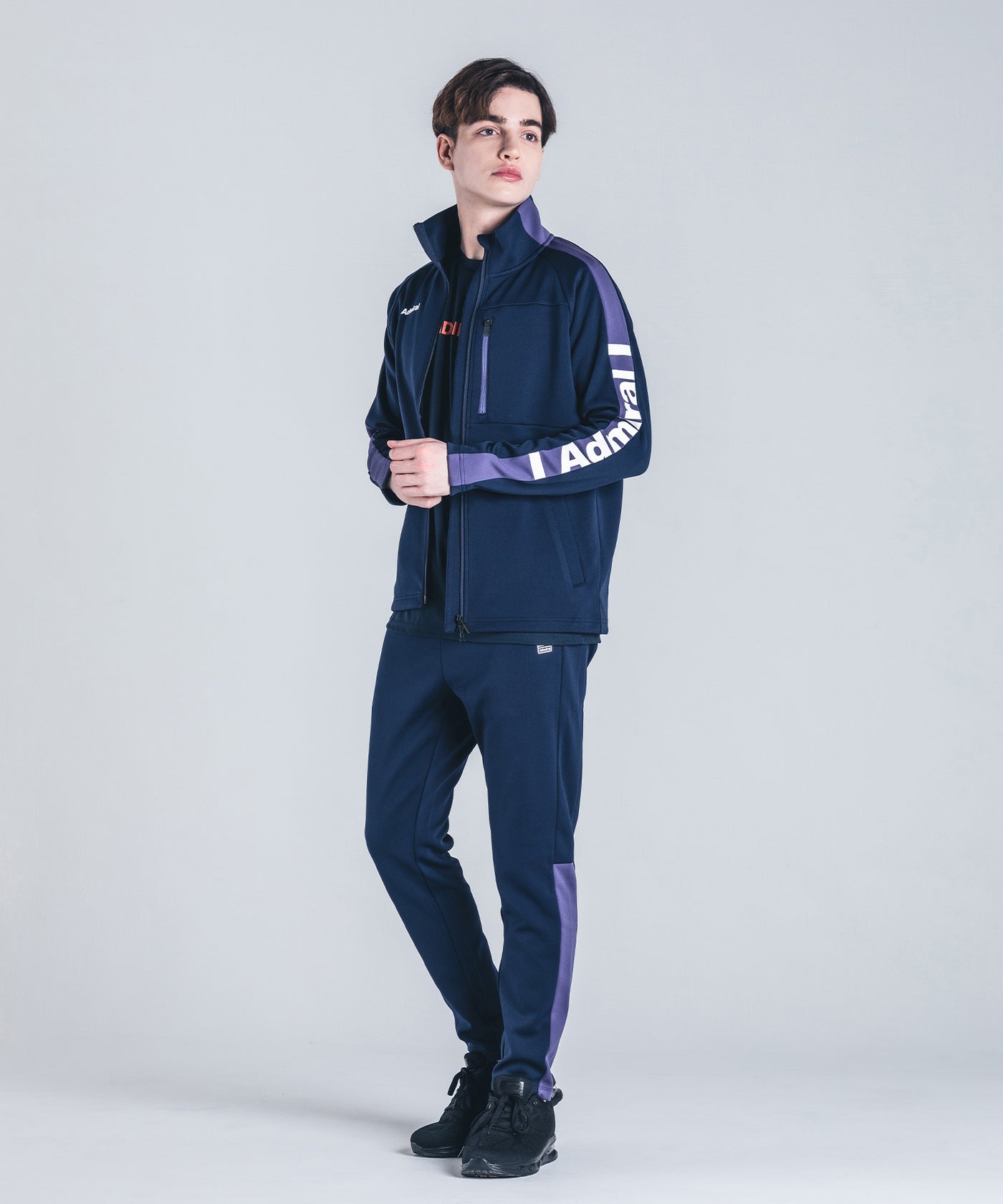 サイドラインロゴセットアップパンツ ATMA426 – ADMIRAL