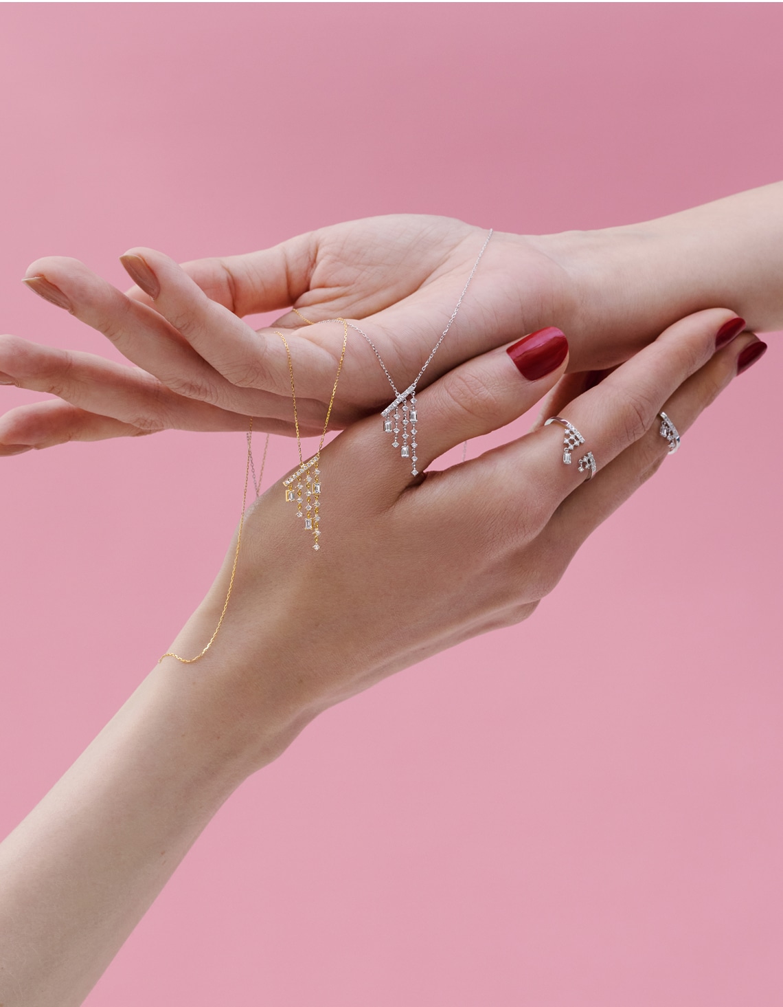 ティナレイカレ（レインボー） ピアス | AHKAH / アーカー | 【公式