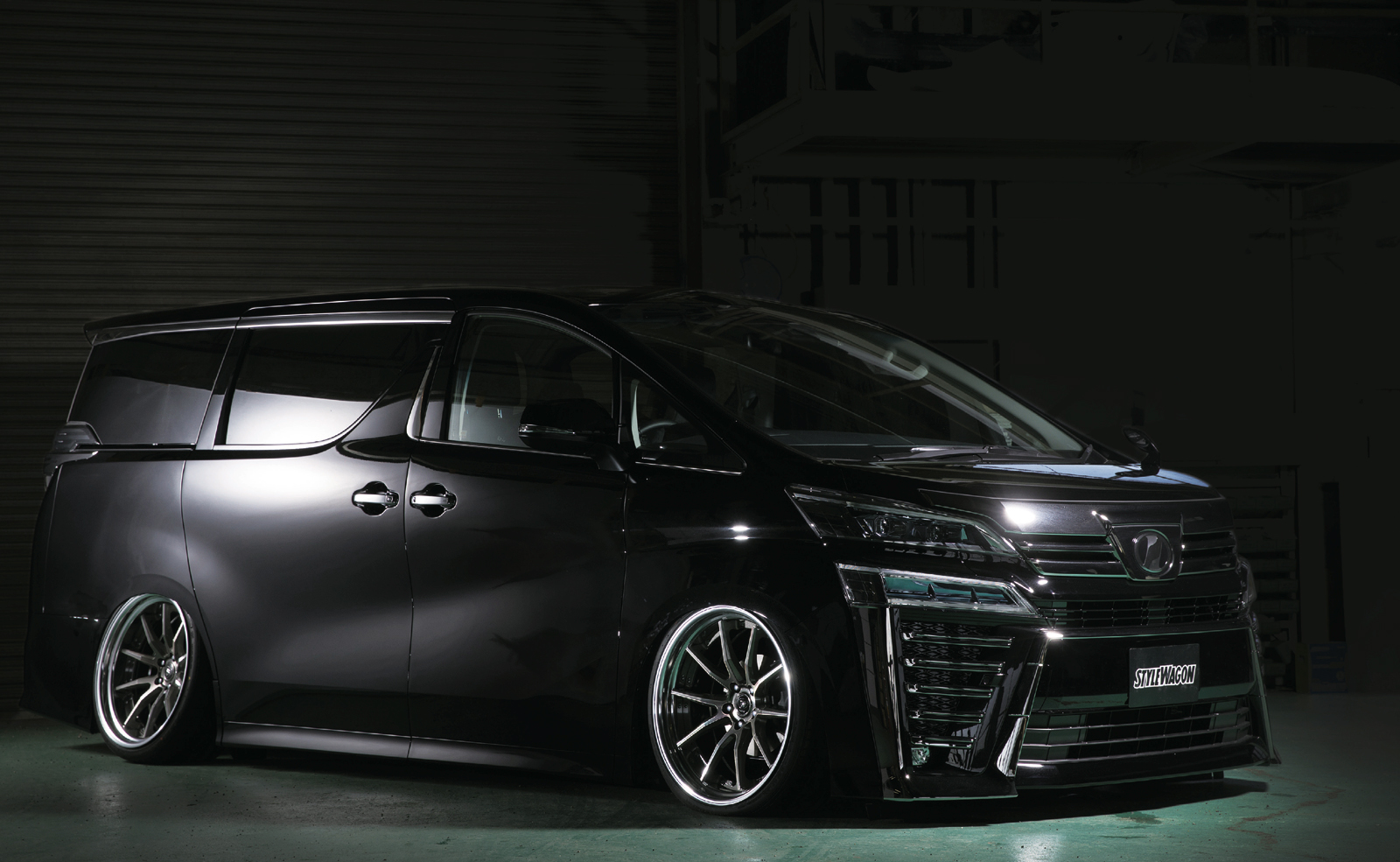 スタイルワゴン掲載＞KUHL JAPAN様アルヴェル30後期デモカーに搭載頂き