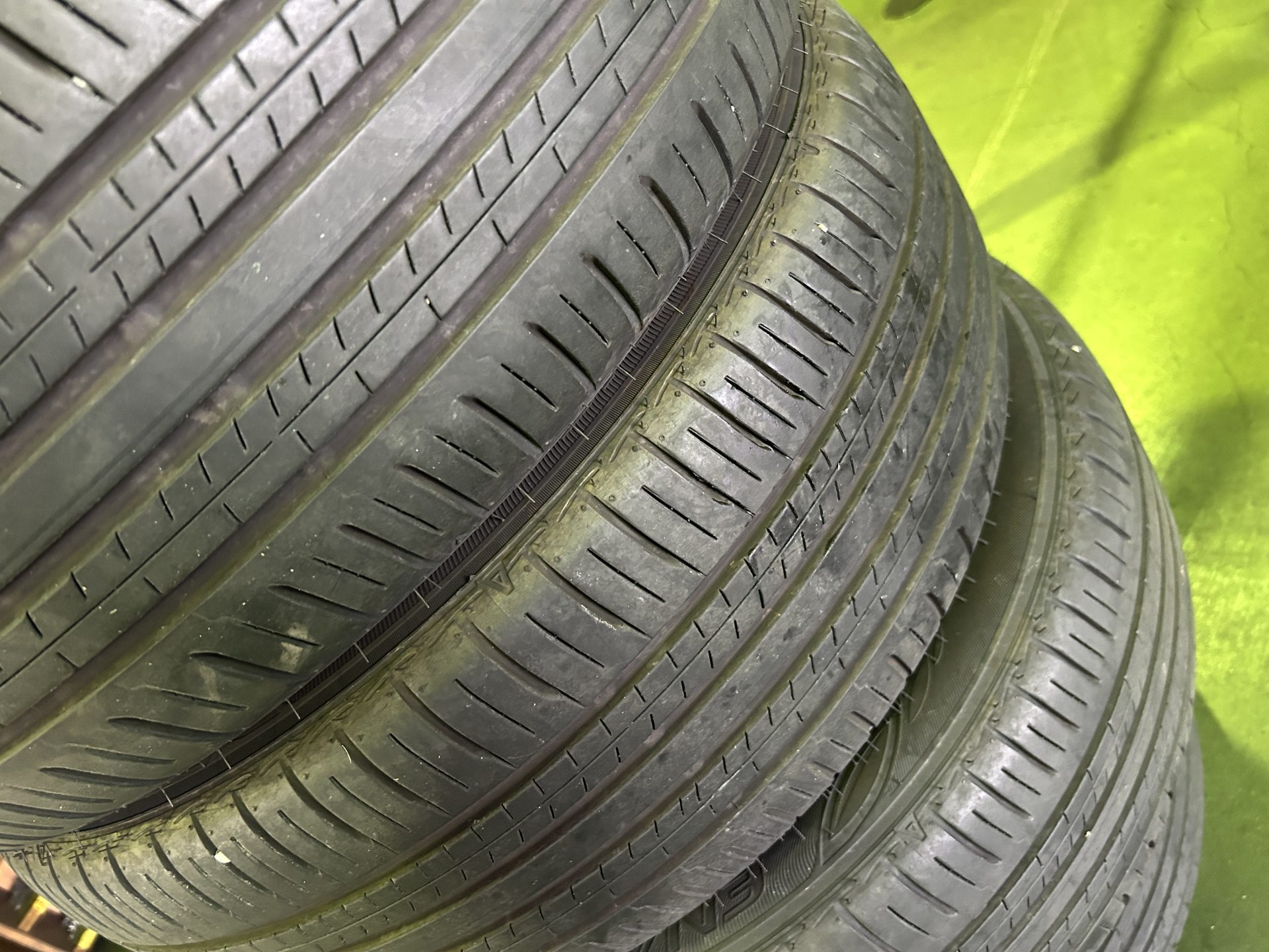 ヤリスクロスのタイヤ交換に ☃ ☂ ☀【ヨコハマ ブルーアース4S AW21