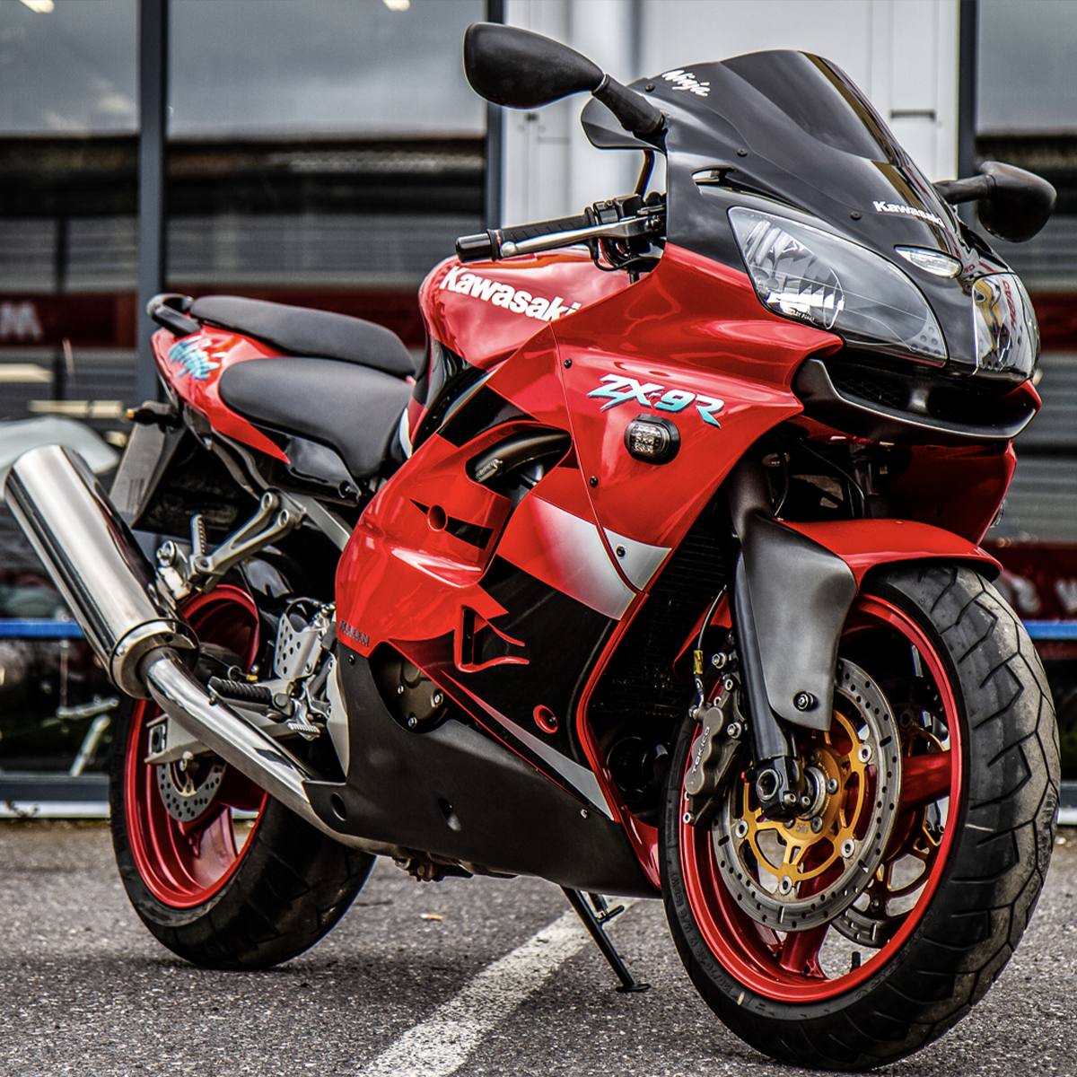 Kawasaki ZX-9R E1 - Apex 66