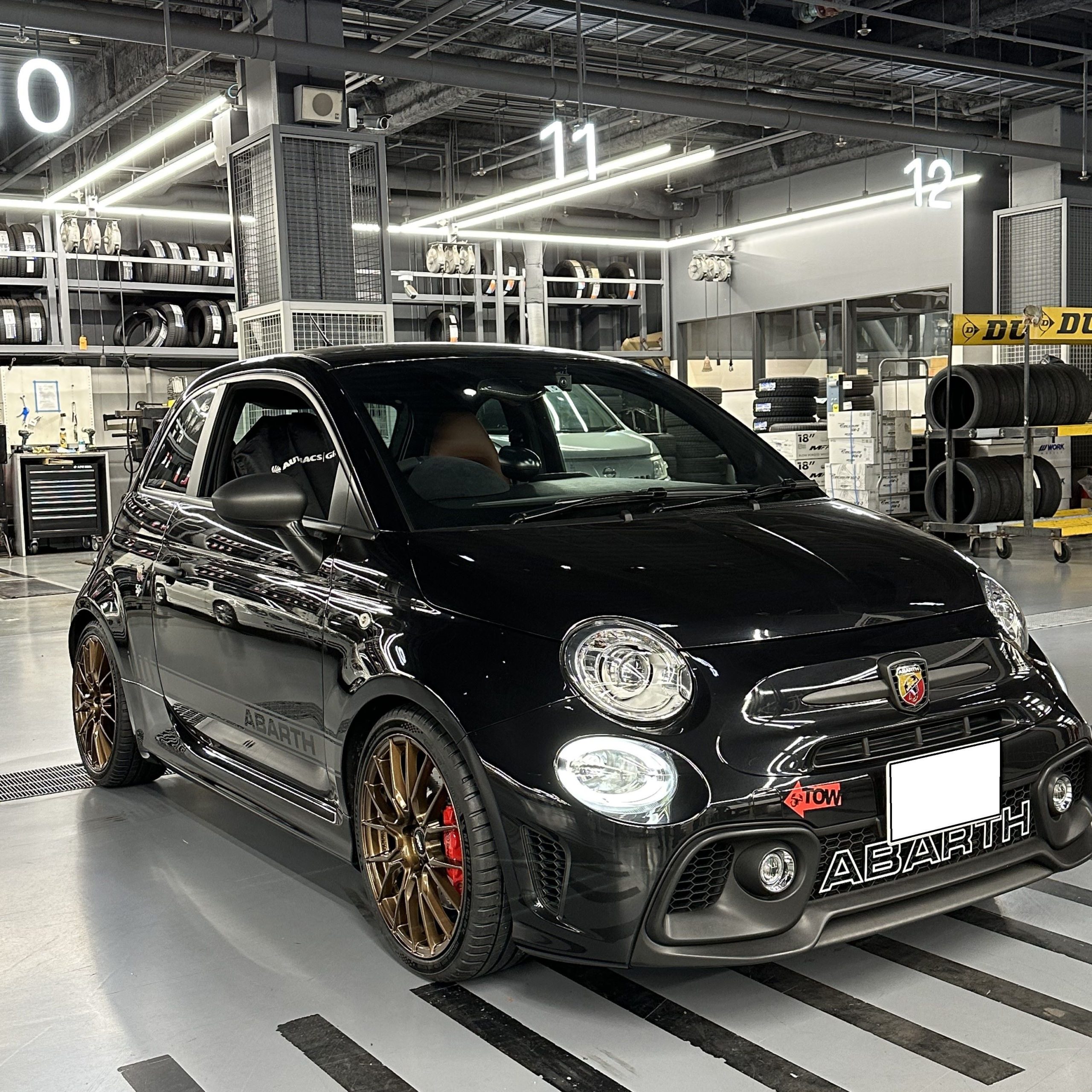 アバルト595にオリジナルホイール | A PIT AUTOBACS