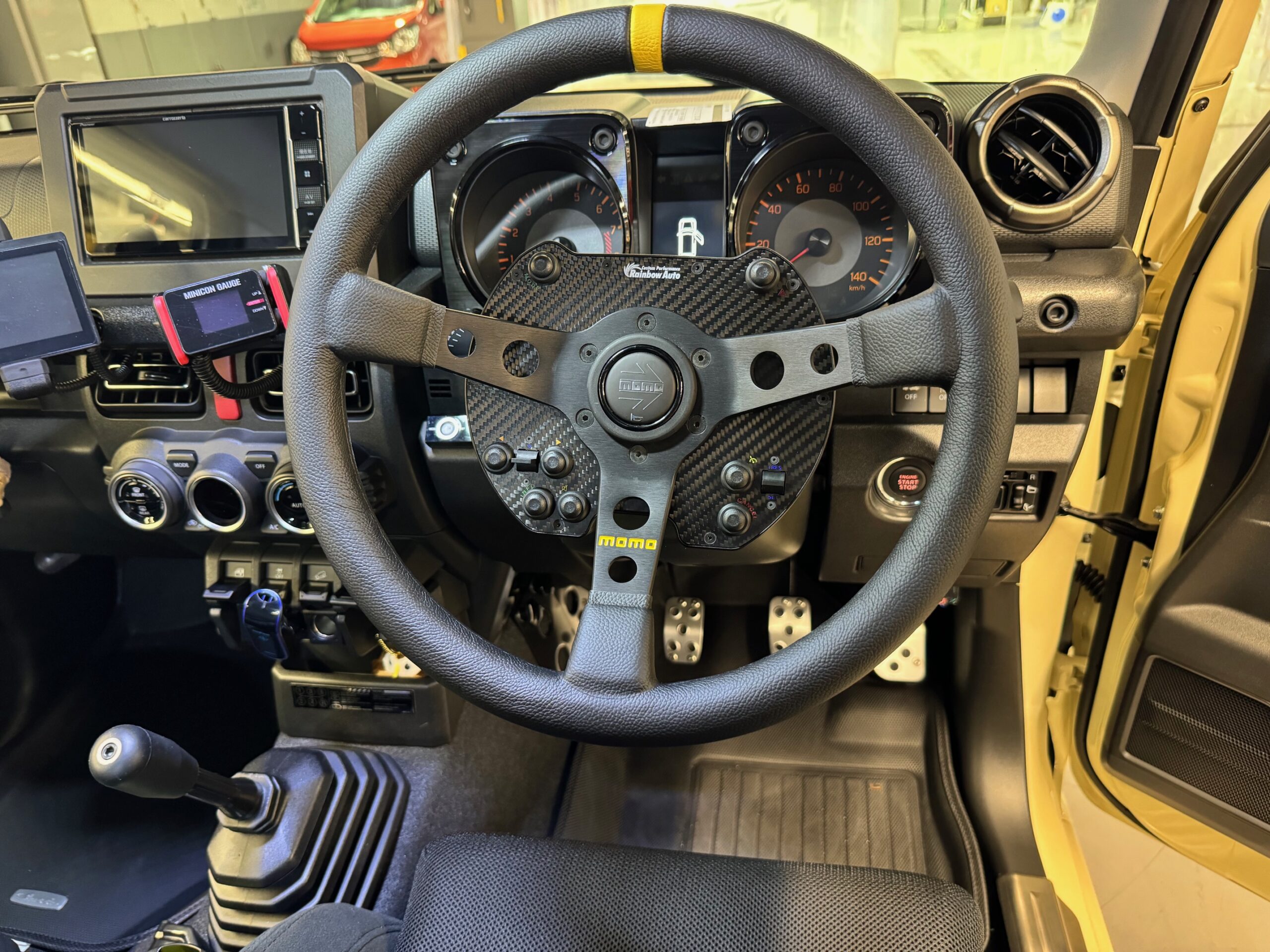 JB64Wジムニーにレインボーオート製ステアリングスイッチを装着 | A