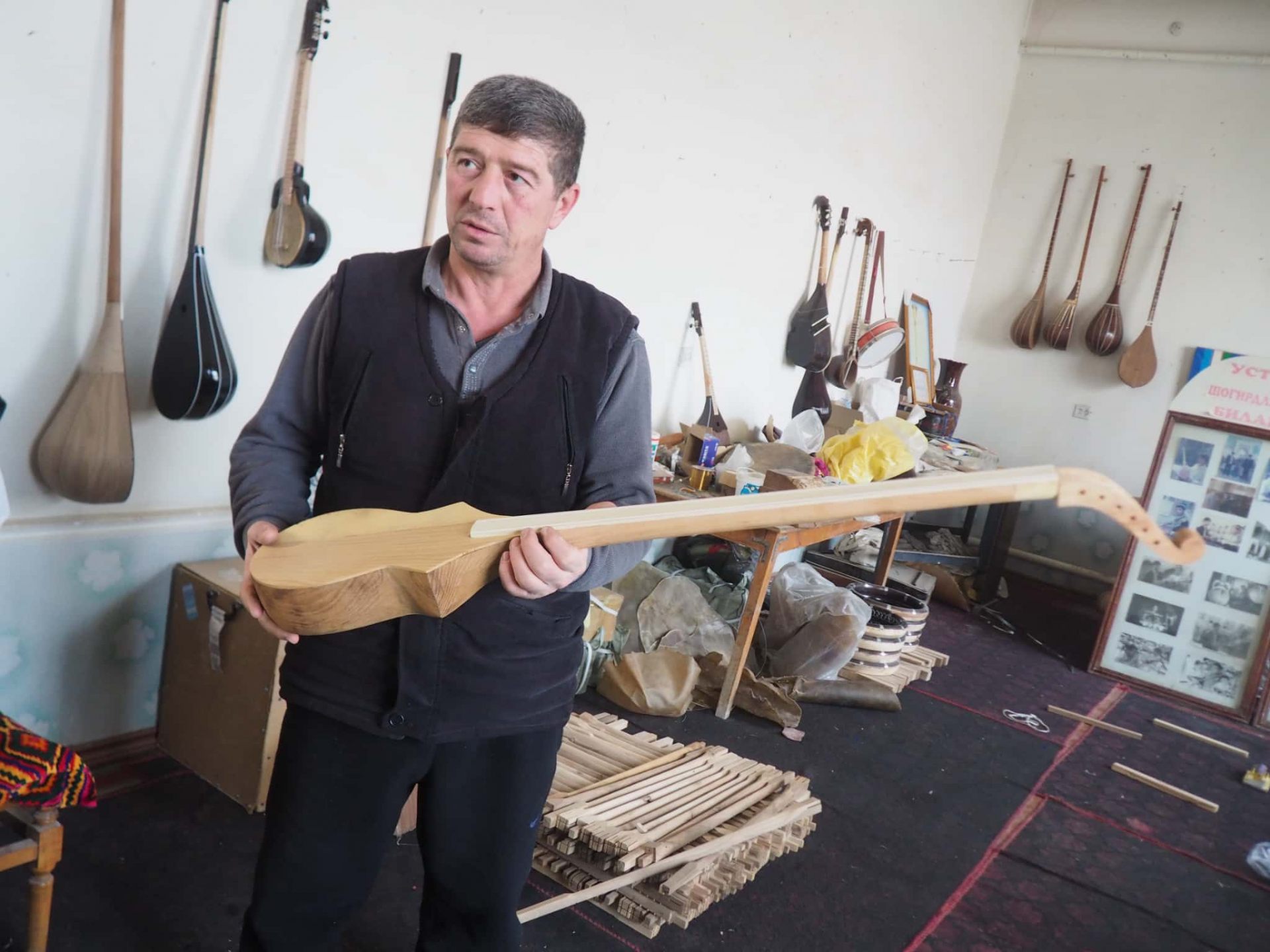 145. ウズベキスタン楽器の美しい音色はここから生まれる