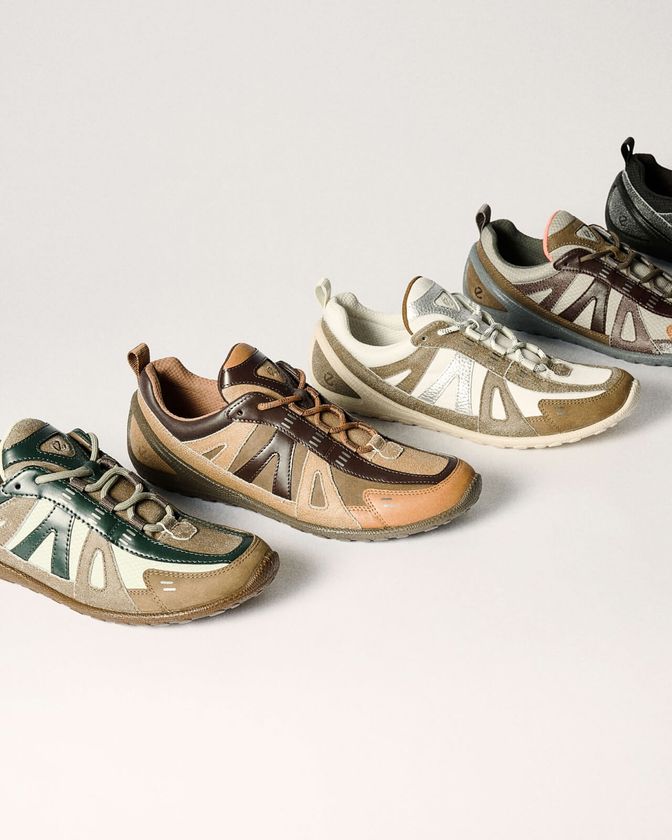 デザイナー ナターシャ・ラムゼイ＝レヴィとのコラボスニーカー 「ECCO