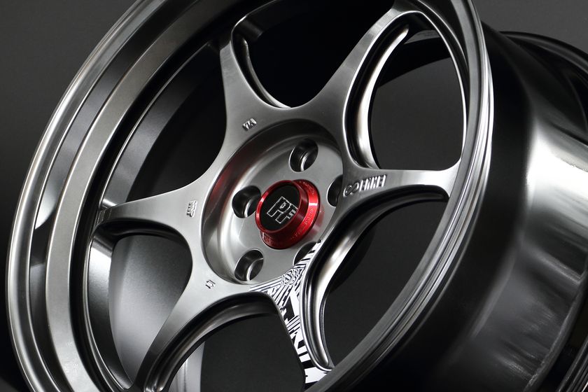 RS05RRに待望の19インチサイズ登場！ | エンケイ株式会社