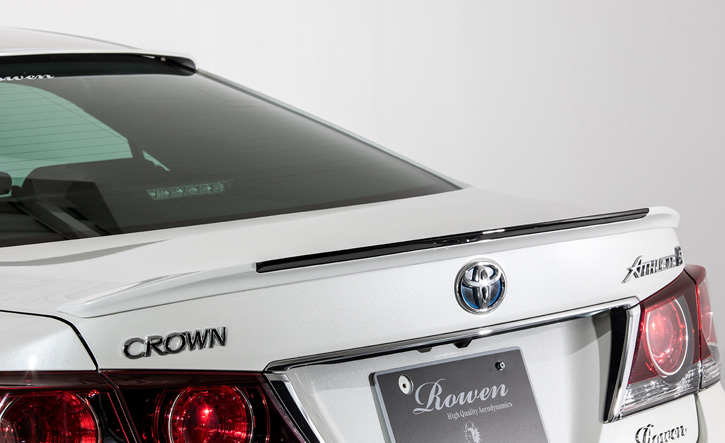 クラウン210系用トランクスポイラー ROWEN(ローウェン)(PREMIUM