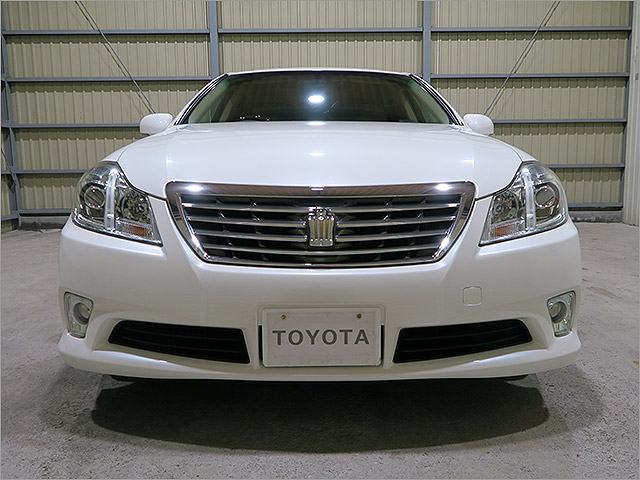 トヨタ クラウン ロイヤルサルーン アニバーサリーエディション No.75