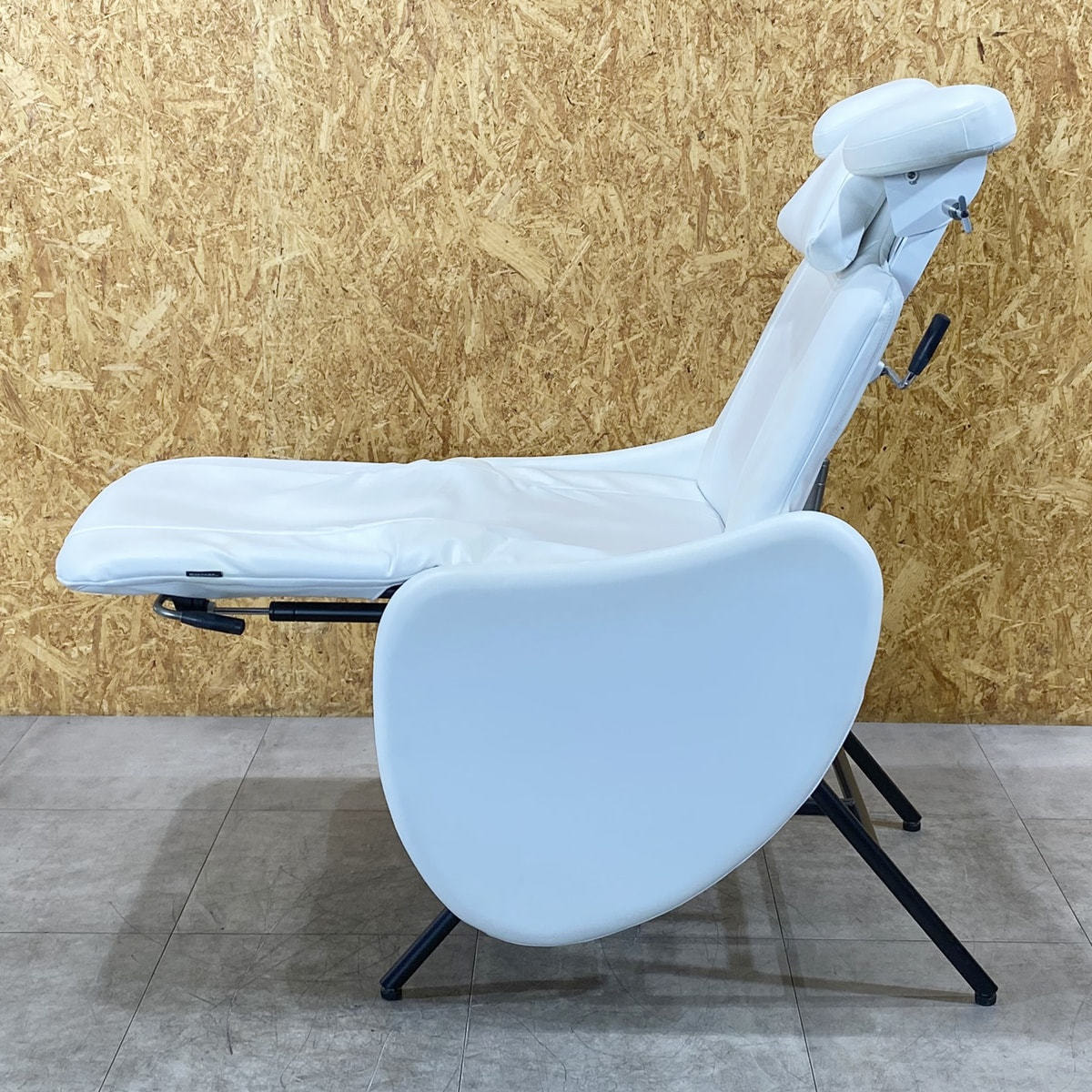 中古】アイラッシュチェア タカラベルモント『Riche（リーチェ