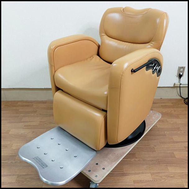 タカラベルモント LUAR ルアール キャメル 理容サロン向け