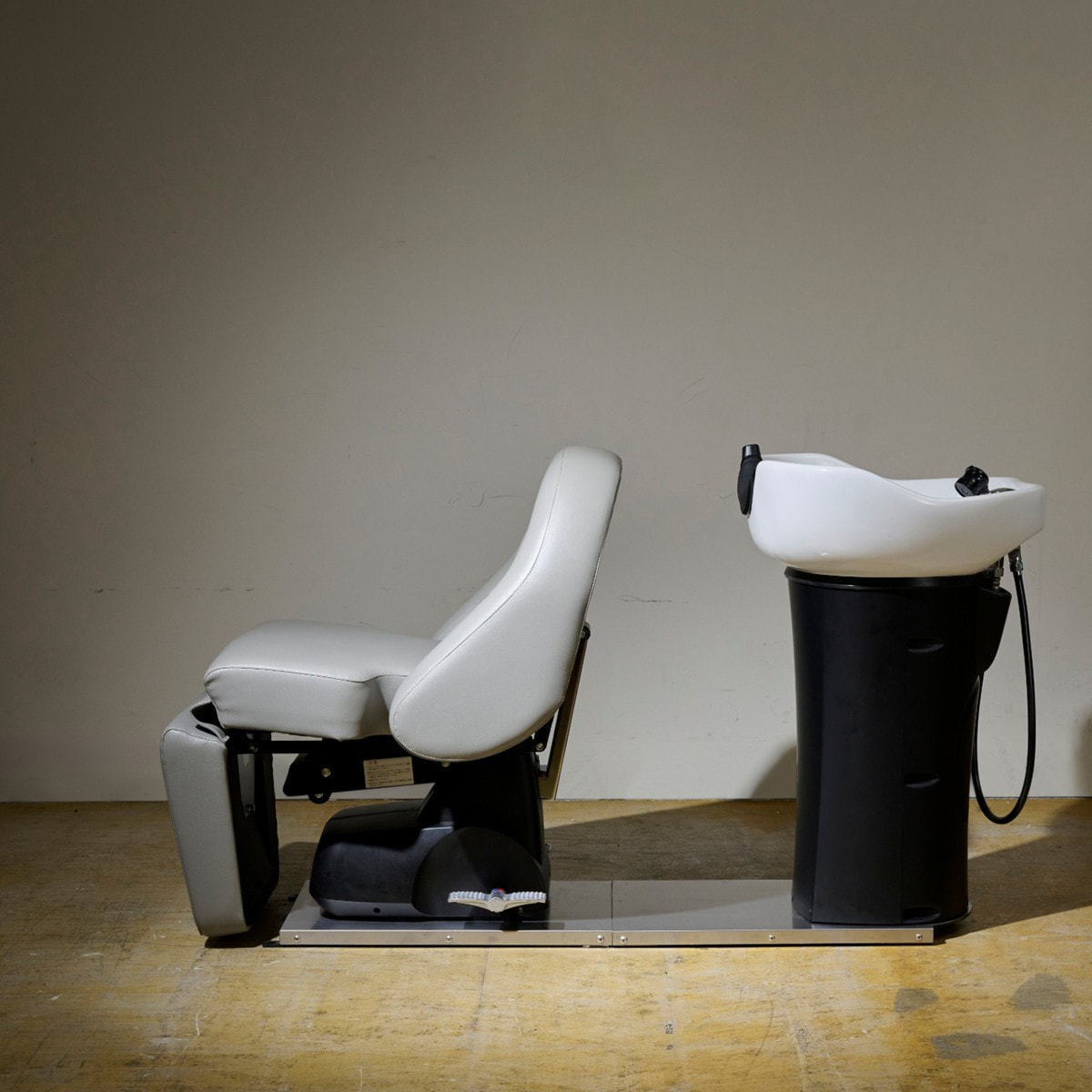 リラクゼーションシャンプーユニット RUBINO Ⅱ【BASIC-R】(日本製水栓