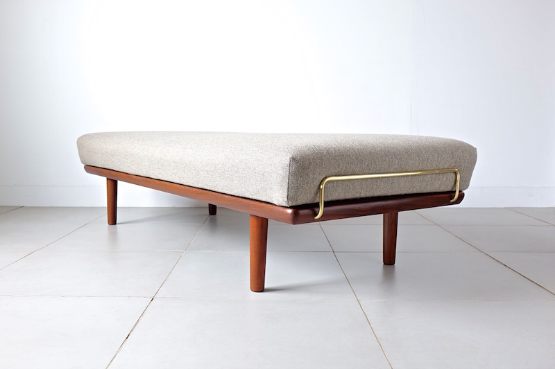 Bellbet | ハンス・ウェグナー デイベッド Daybed GE19 by Hans J