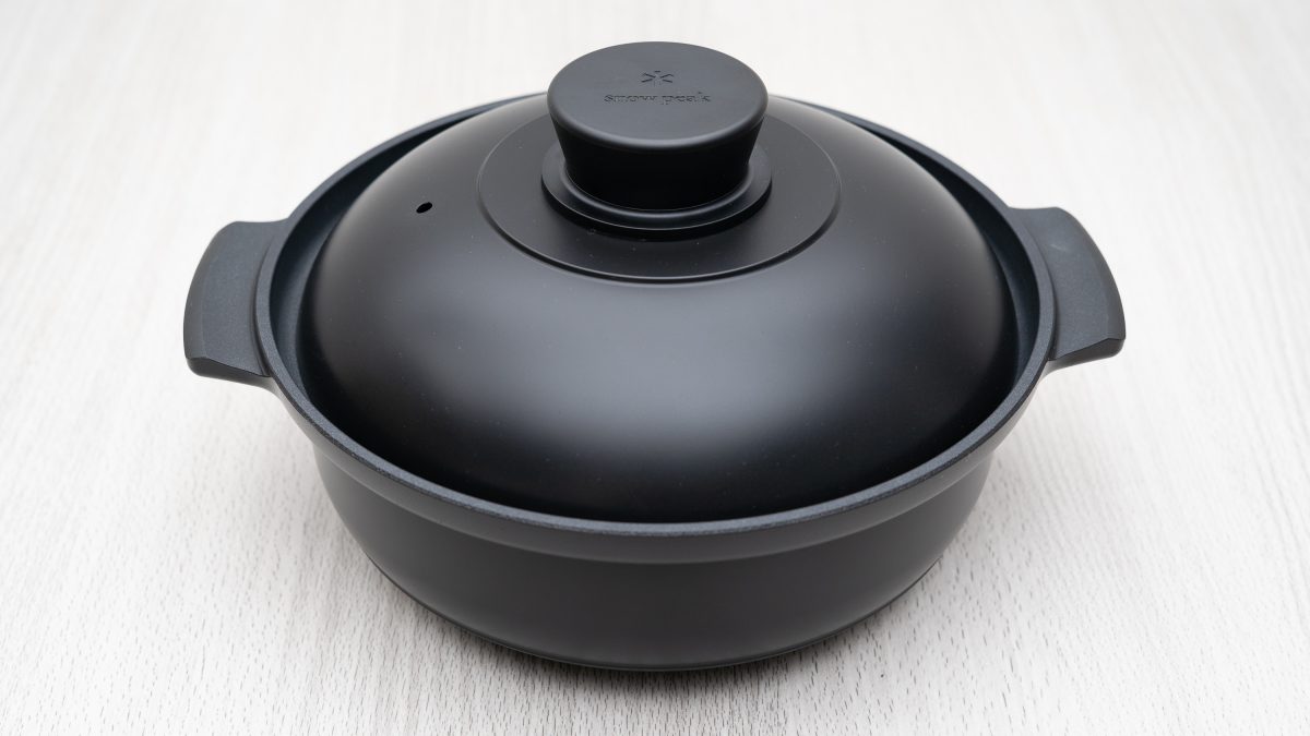 スノーピーク×WILD-1別注モデルの「野宴鍋24 WILD-1 EDITION」は小ぶり