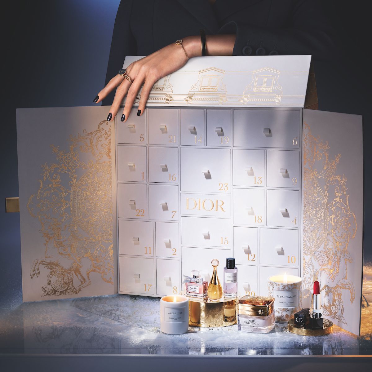 ディオール］ディオール アドヴェント カレンダー［2023年 11月発売
