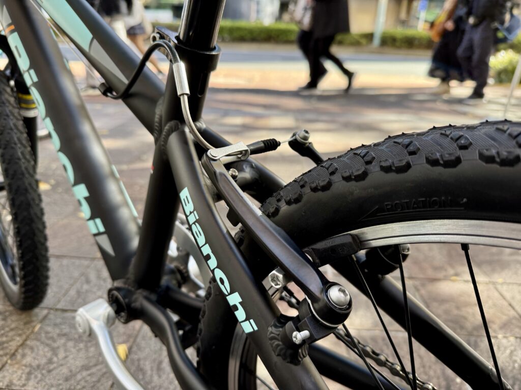 横浜】大人気！子供用スポーツバイク 「JUNIOR DUEL 20″」入荷しており