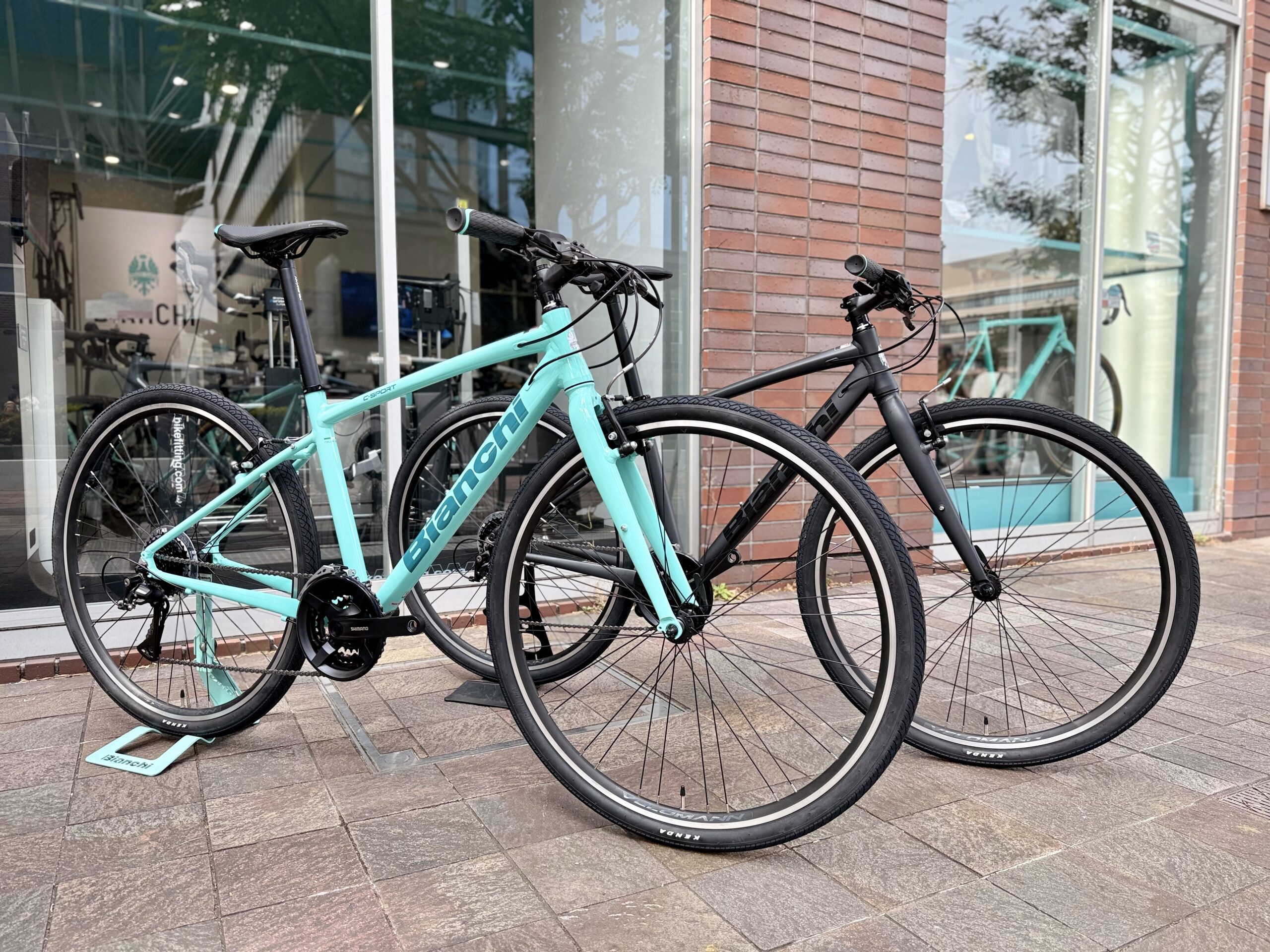 横浜】大人気クロスバイク「C-SPORT1」入荷いたしました！ - BIANCHI-STORE