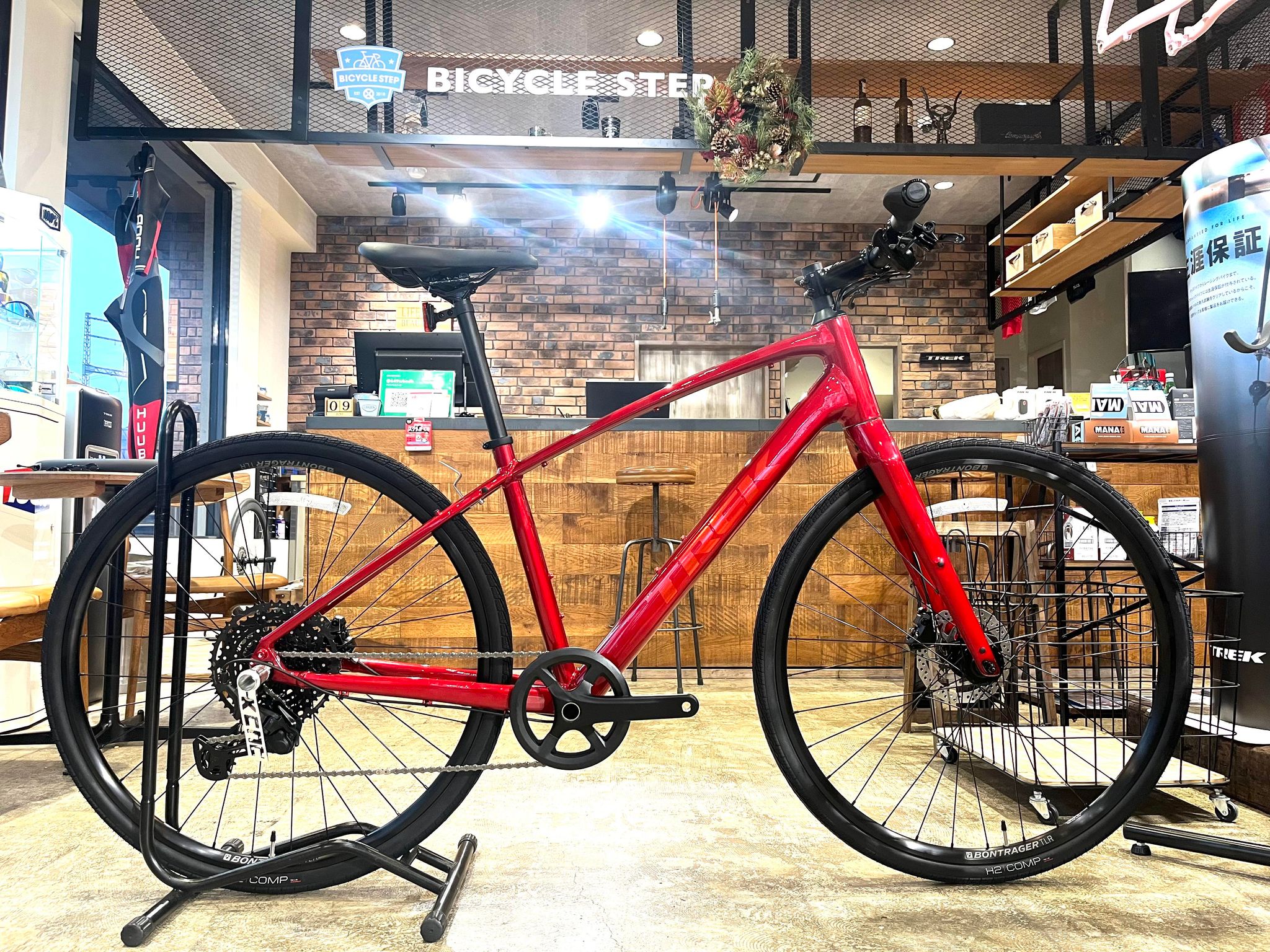 NEW FX3 が全色入荷！！安定の乗り心地はそのままに、より