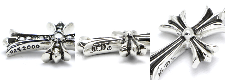 クロムハーツタイニーCHクロスチャームwithパヴェダイヤモンド|クロム