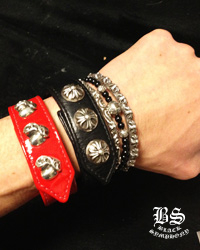 クロムハーツ 3ボタン 2スナップ ブレスレット クロスボタン ブラック