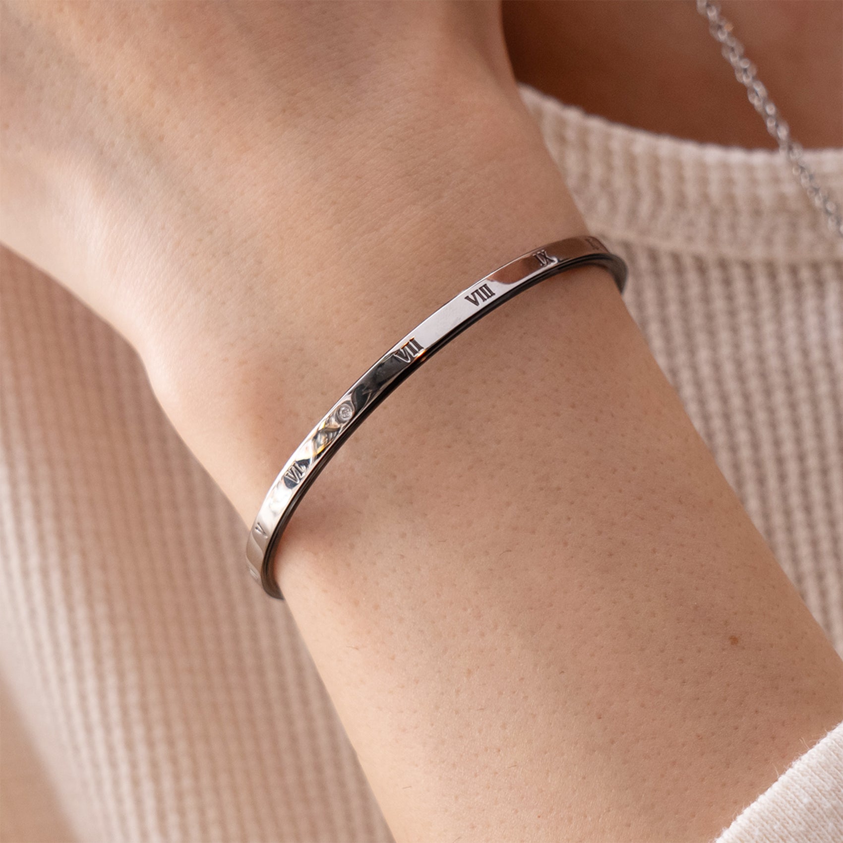 クロックナンバーバングル(L) / BSB-206 – BLESS