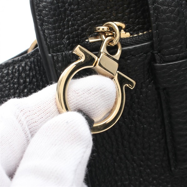 サルヴァトーレフェラガモ(Salvatore Ferragamo)サルヴァトーレ