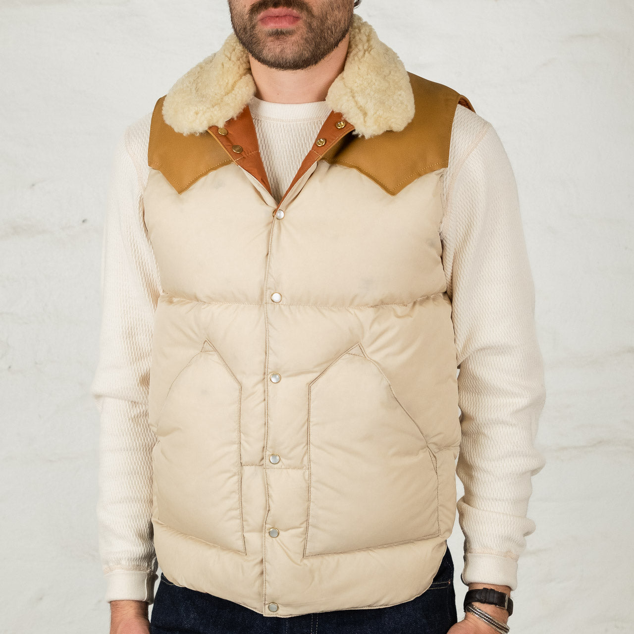 Christy down vest L.Beige