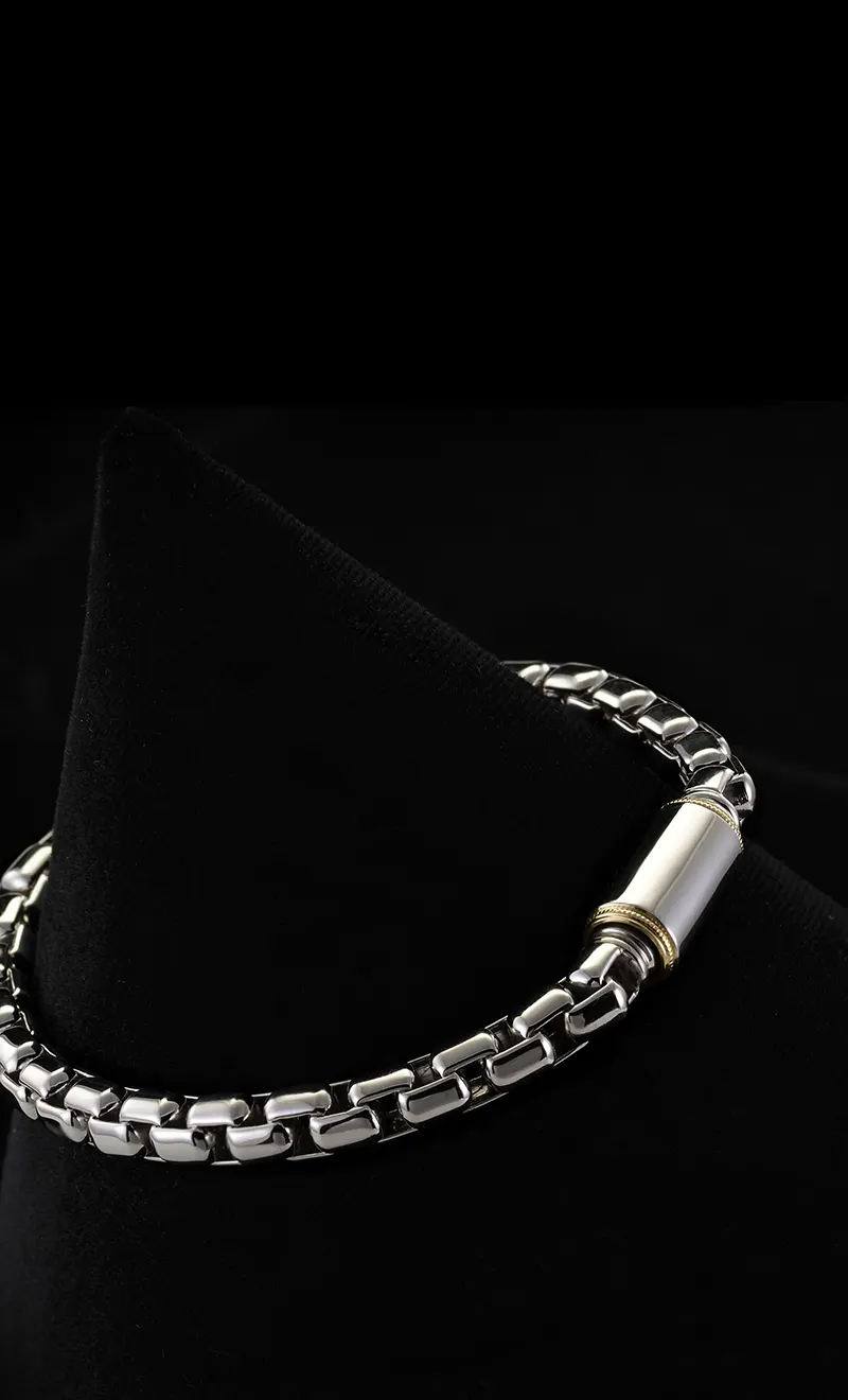 Box Chain Bracelet in Platinum, 5.7mm