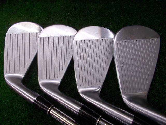DUNLOP ダンロップ 中古アイアンセット SRIXON Z585 7本の商品詳細