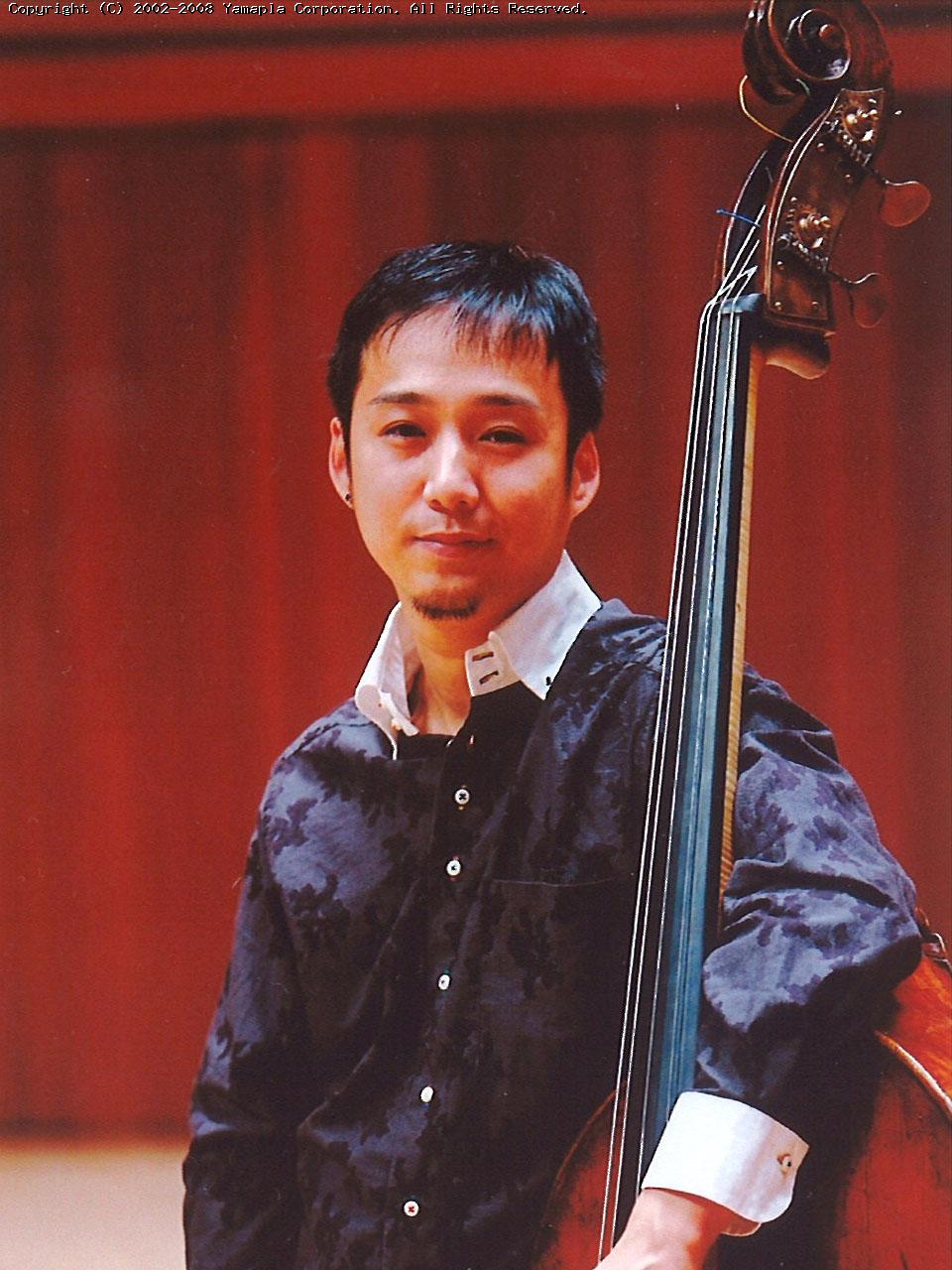 コントラバス奏者 黒川 冬貴さん（大津市在住・32歳） | 滋賀ガイド！