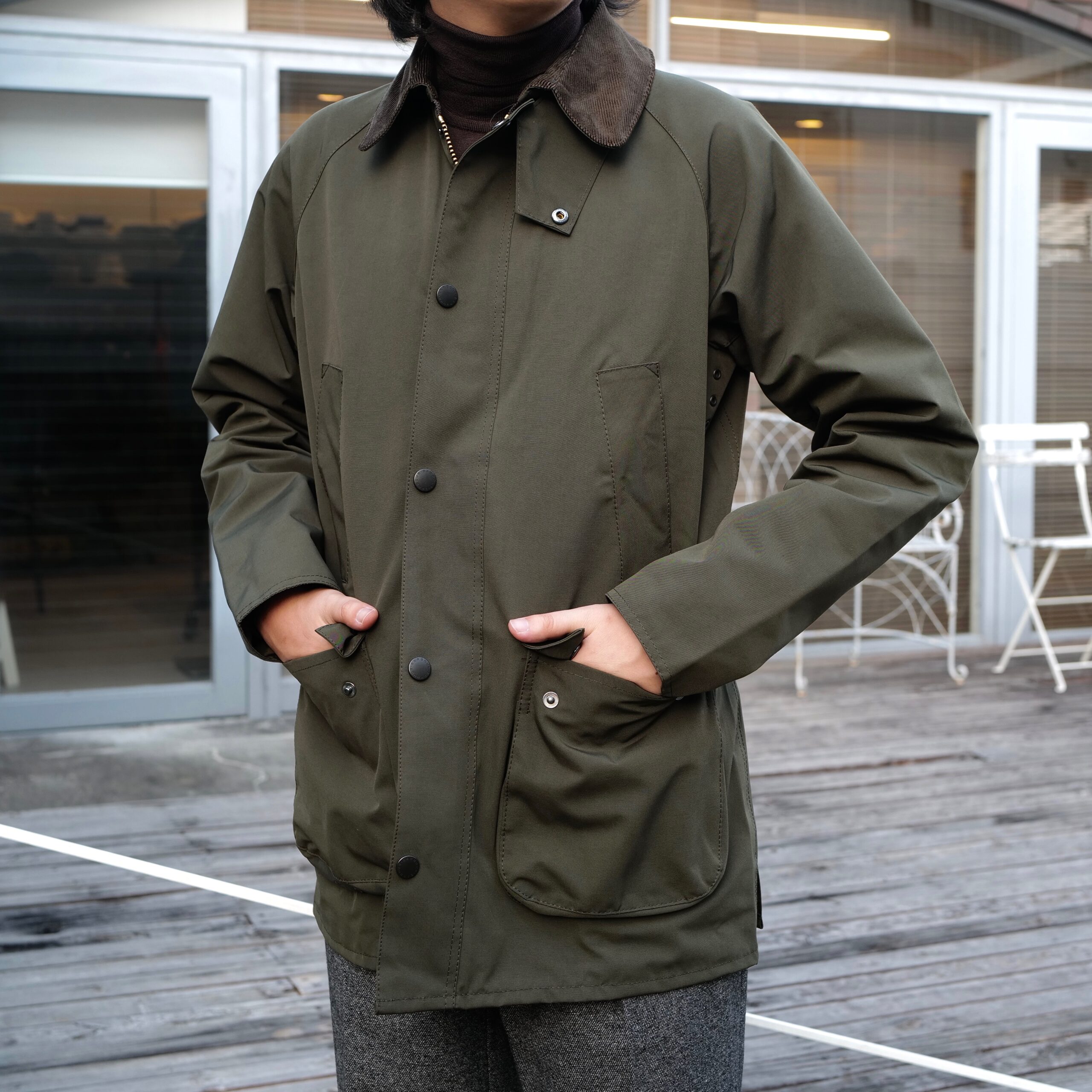 久々の登場となるかもしれません【Barbour/バブアー】からアイコニック
