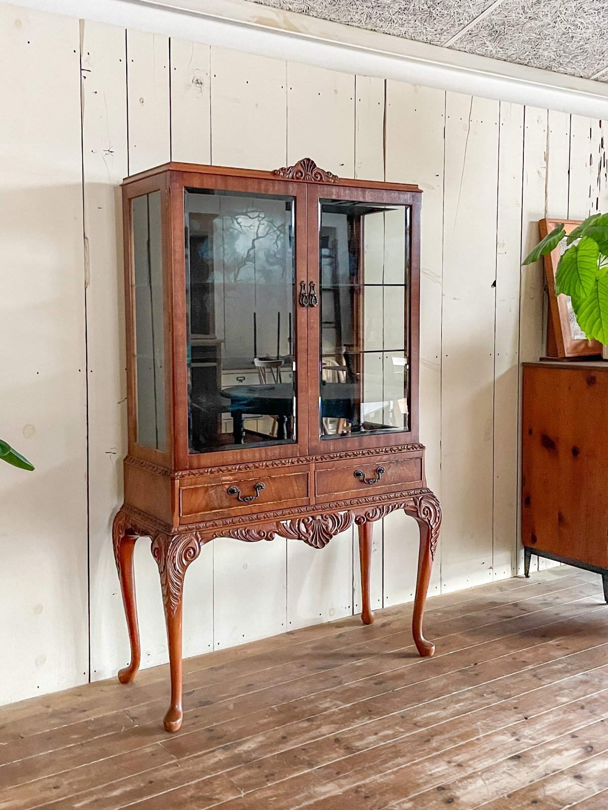 アンティークガラスキャビネットキュリオケース店舗向けディスプレイ