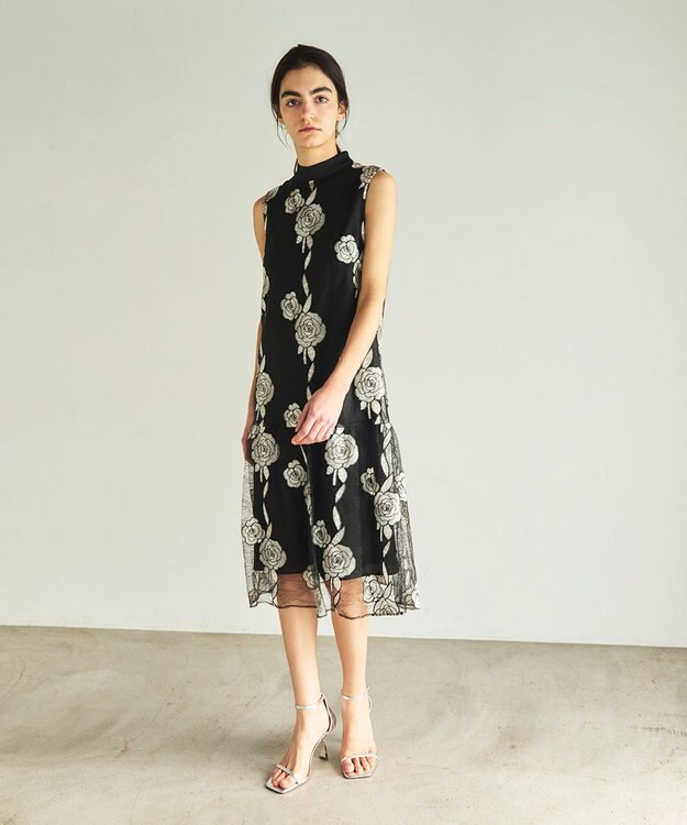 ハイネック刺繍ワンピース / GRACE CONTINENTAL | GRACE CONTINENTAL