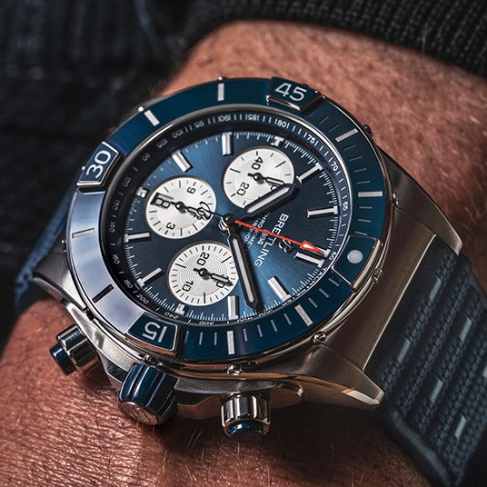 2021年 ブライトリング新作 スーパー クロノマット B01 44 | ブランド