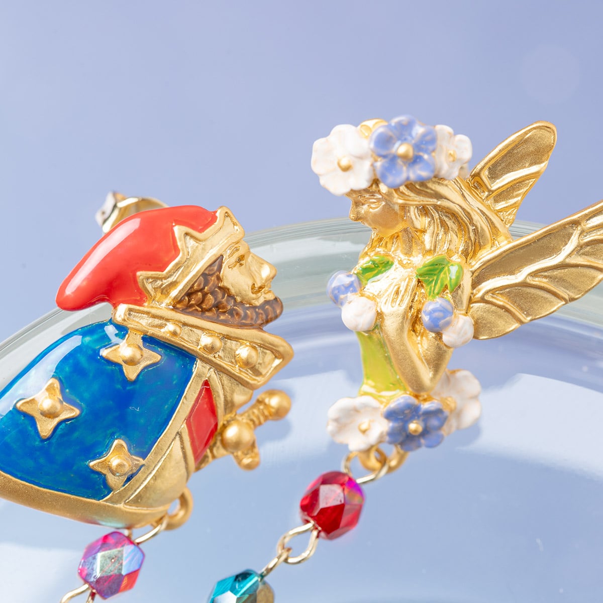 Donguri Closet】耳をすませば ピアス 輝く鉱石 | どんぐり共和国そら