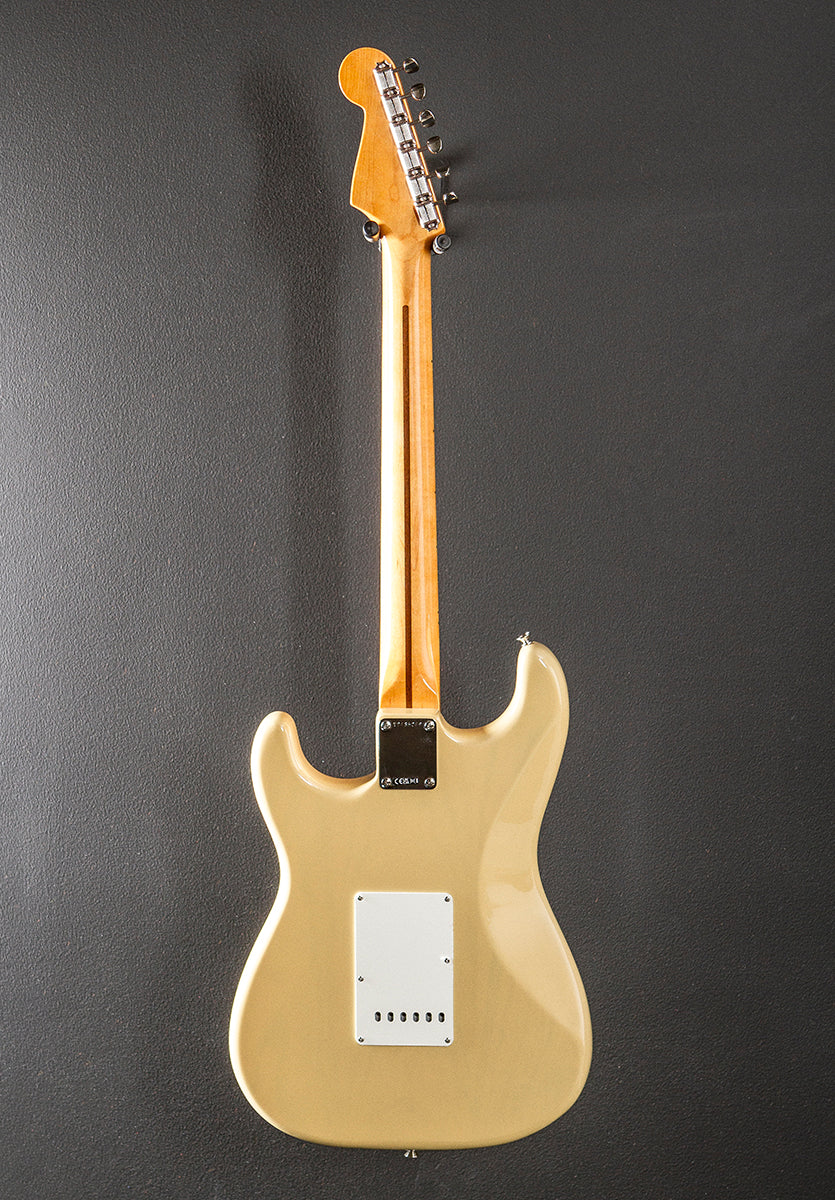 American Vintage II 1957 Stratocaster - Vintage Blonde – Dave's