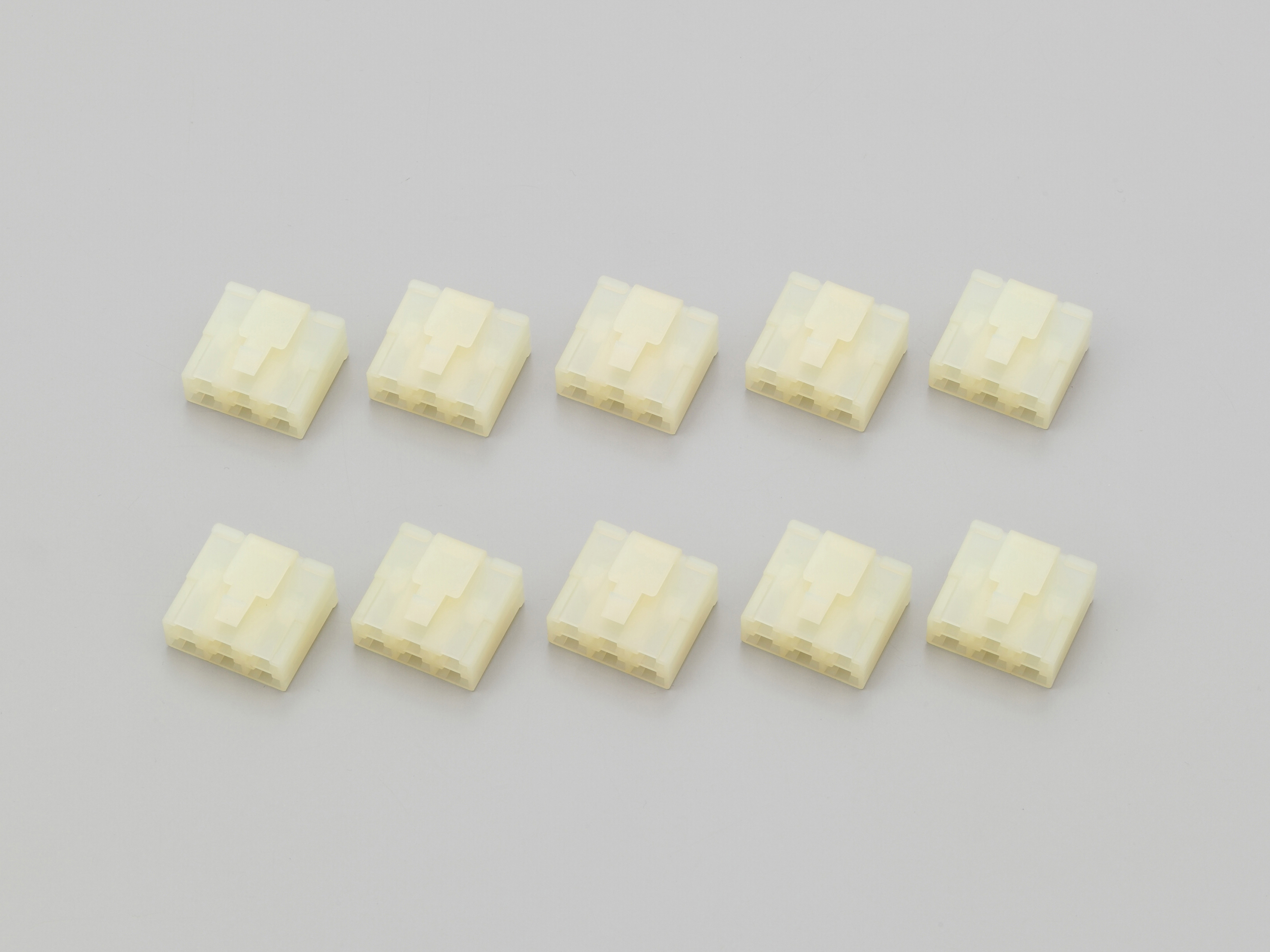 250型コネクター6極 オス｜株式会社デイトナ