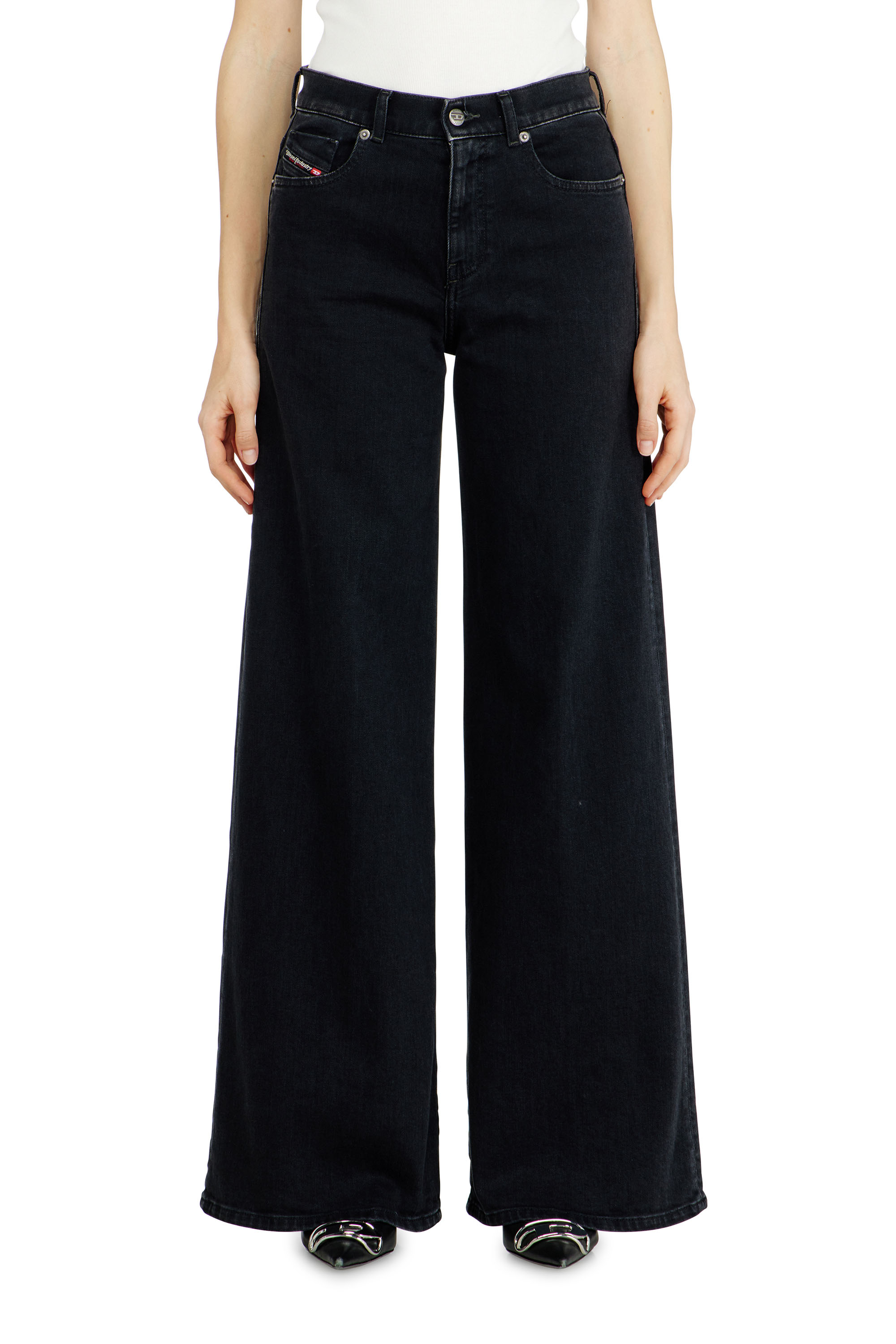 Diesel ウィメンズ デニム D-Akii ブーツカット フレア ジーンズ