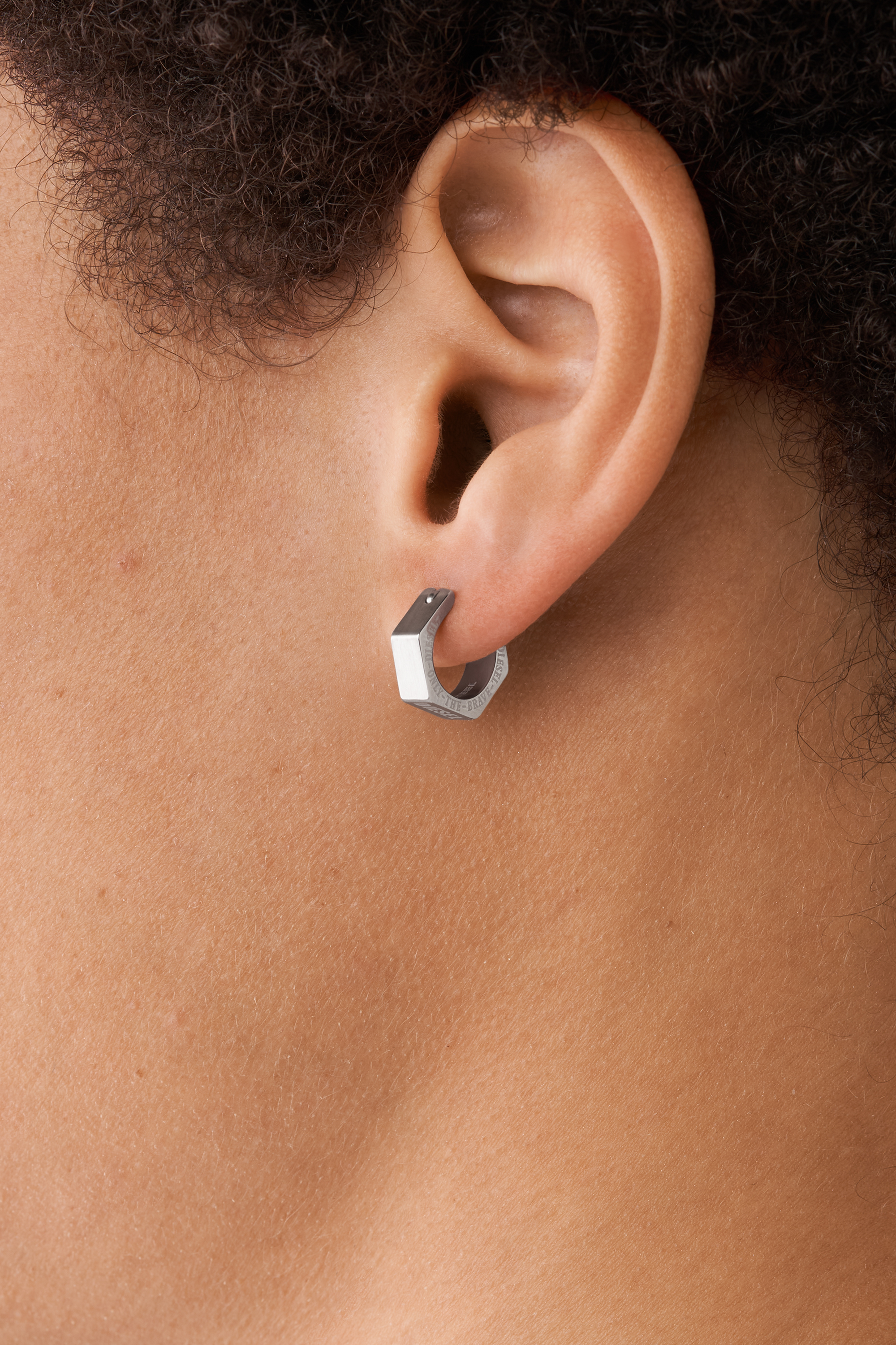 DX1631040 JEWELLERY ピアス（片耳用）｜シルバー｜ウィメンズ｜DIESEL