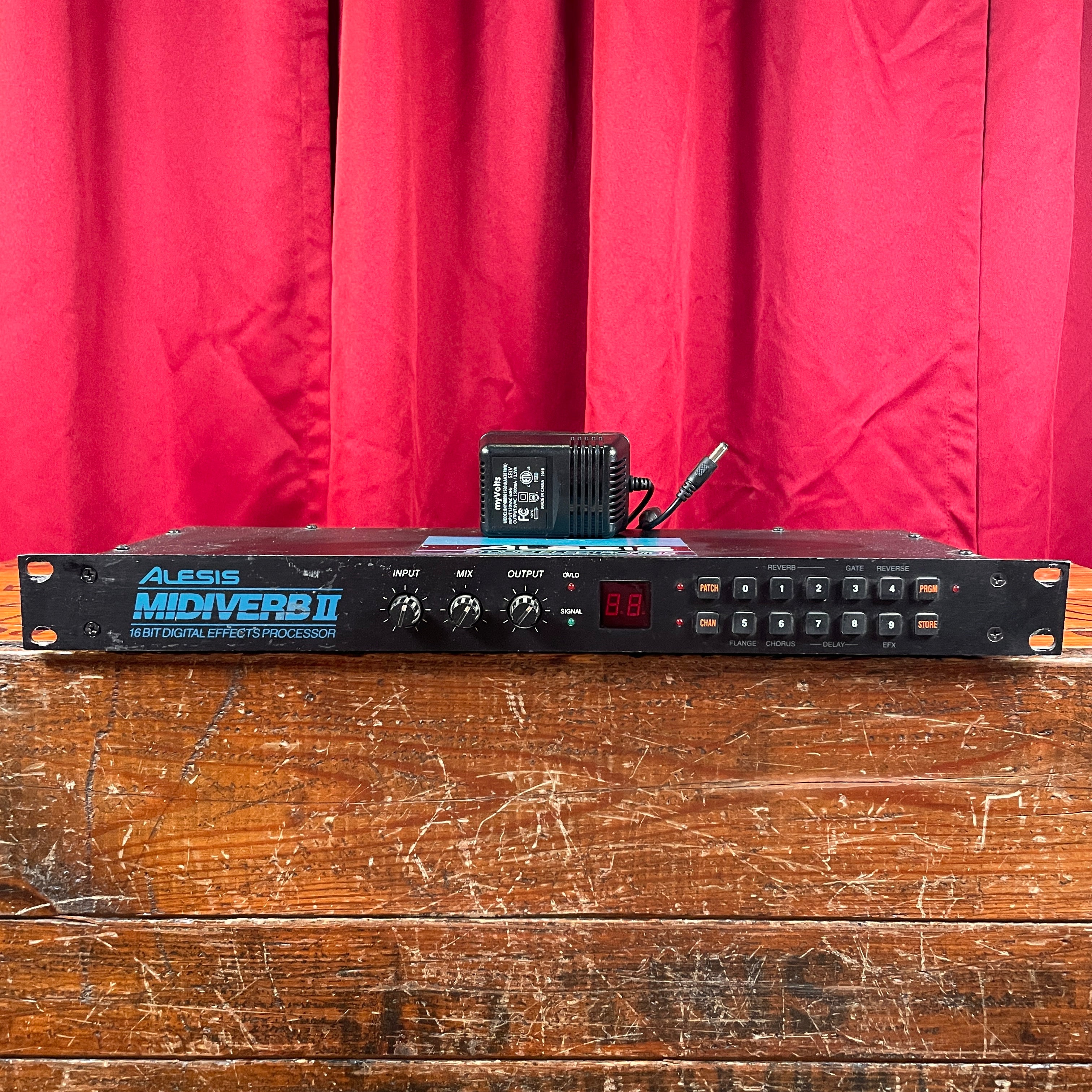 Alesis Midiverb II 16-Bit Digital Effects Processor w/ Power