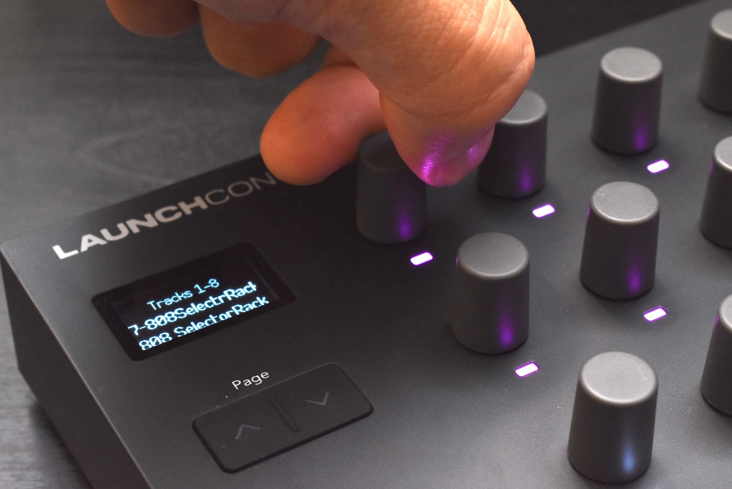 定番フィジコンが7年ぶりに大進化！Novation Launch Control XL 3を