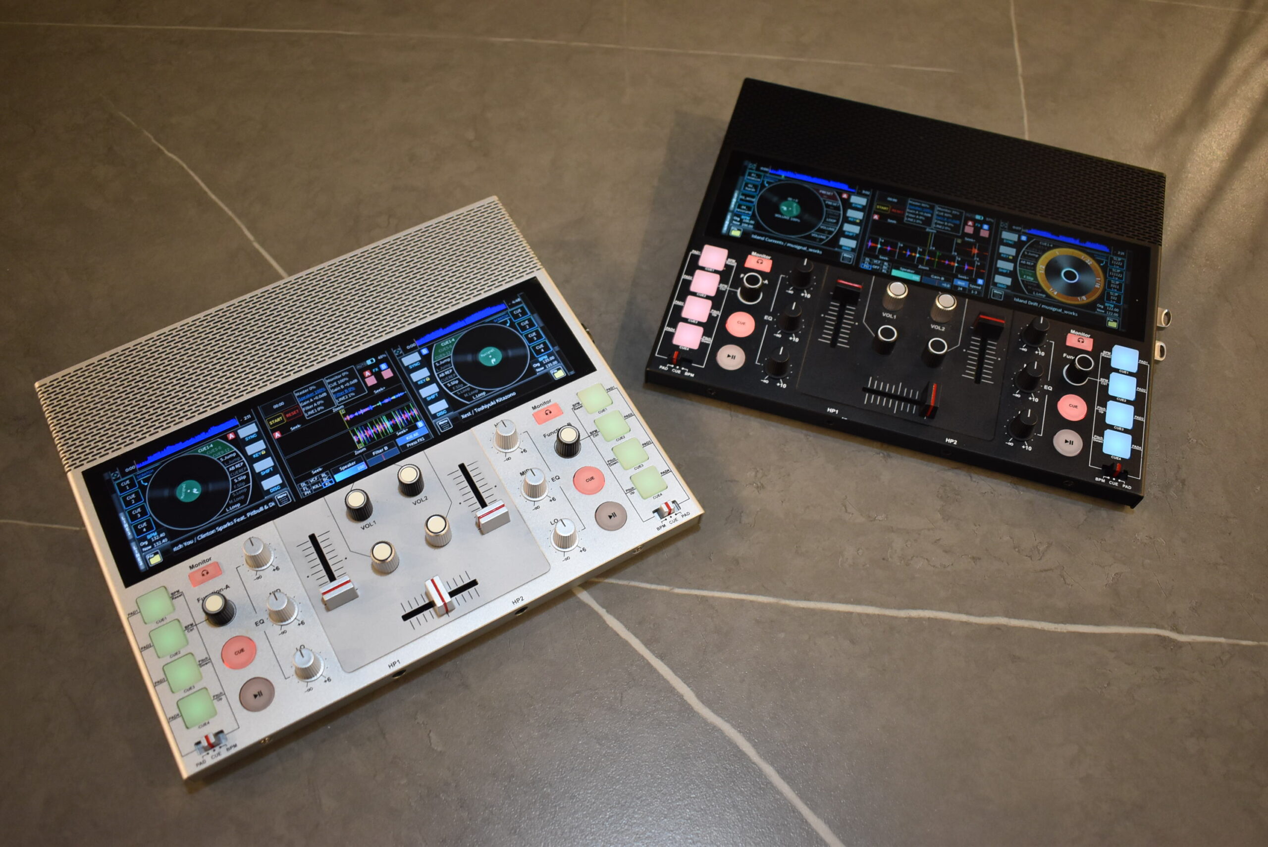 クラファン1億円超えから約2年。ミューシグナルのポータブルDJマシン