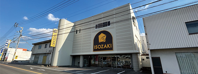 まんのう本店 - リビンズ・イソザキ