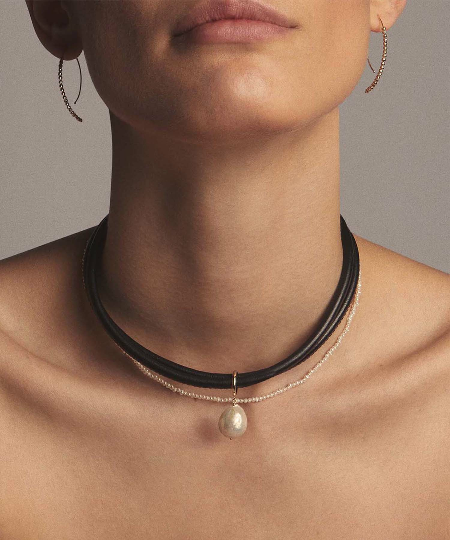 MIZUKI / K14YG スモールバナナフープピアス｜ESTNATION ONLINE STORE